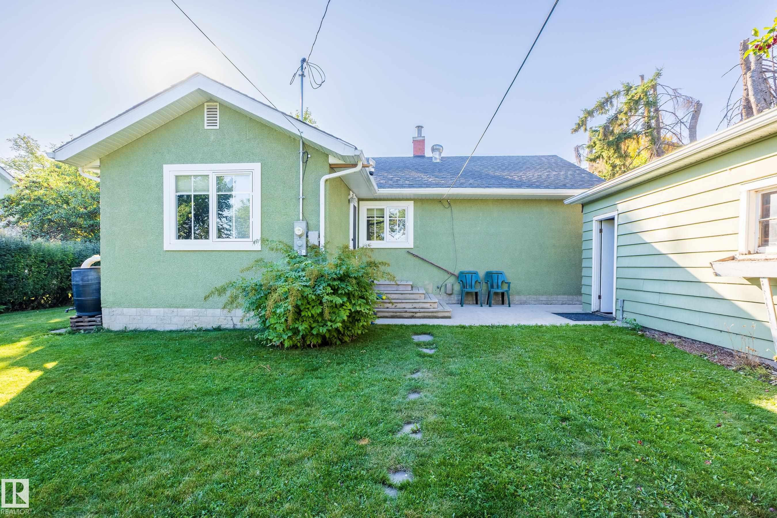 












10016 105 Street

,
Westlock,




AB
T7P 1V2

