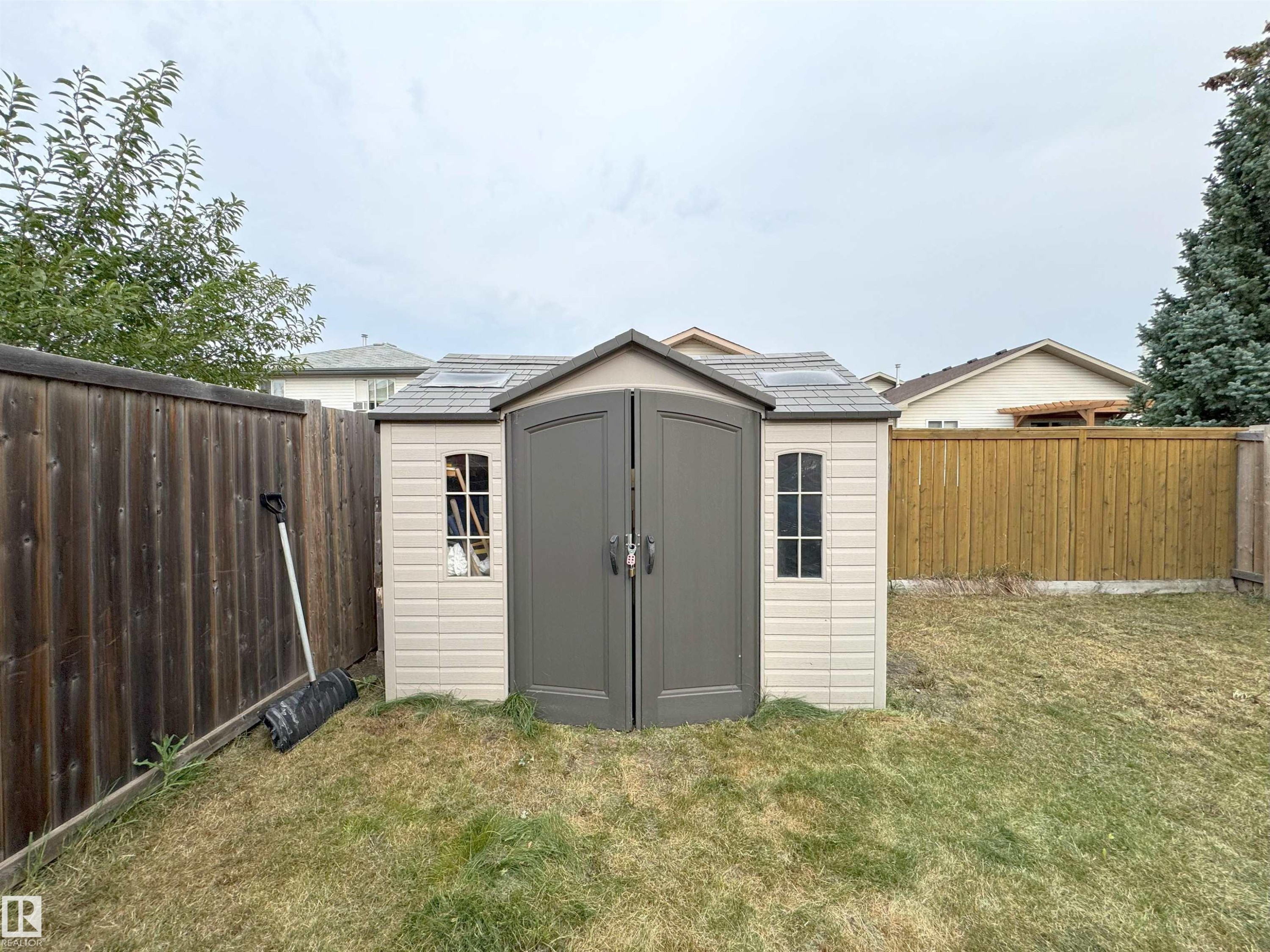 












15135 31 Street

,
Edmonton,




AB
T5Y 0S2

