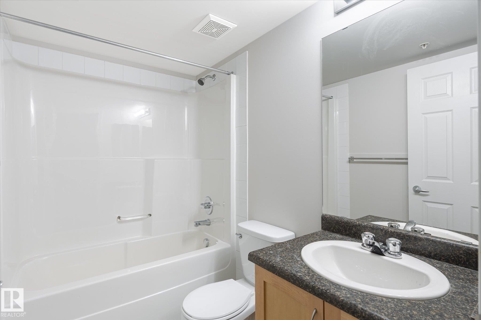 












111 40 SUMMERWOOD Boulevard

,
Sherwood Park,




AB
T8H 0C3

