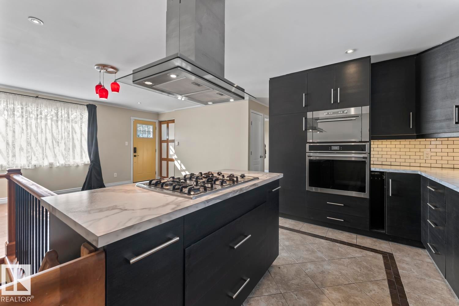 












5508-51 AVENUE Avenue

,
Cold Lake,




AB
T9M 1R1

