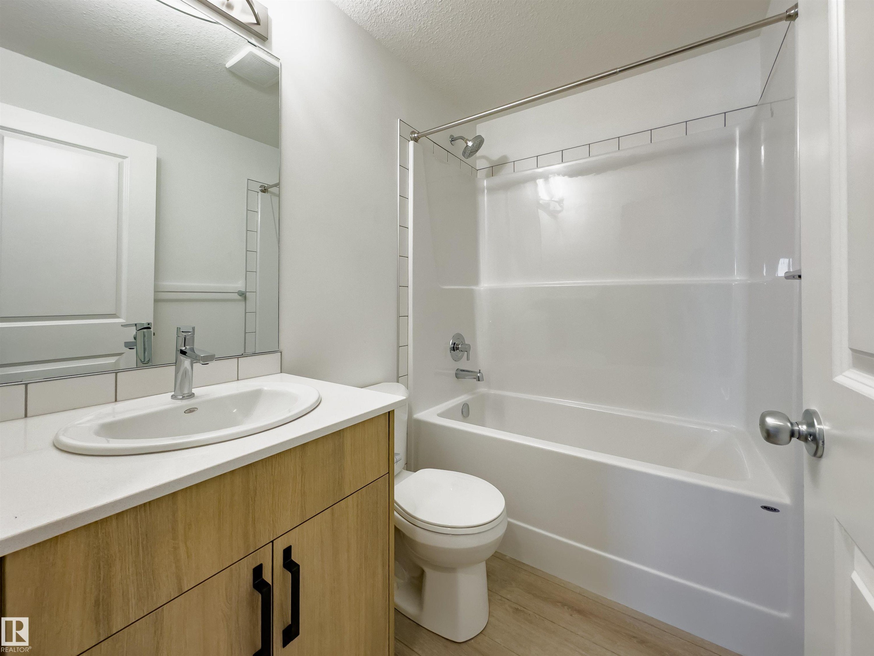 












205 9207 228 Street

,
Edmonton,




AB
T5T 7R9

