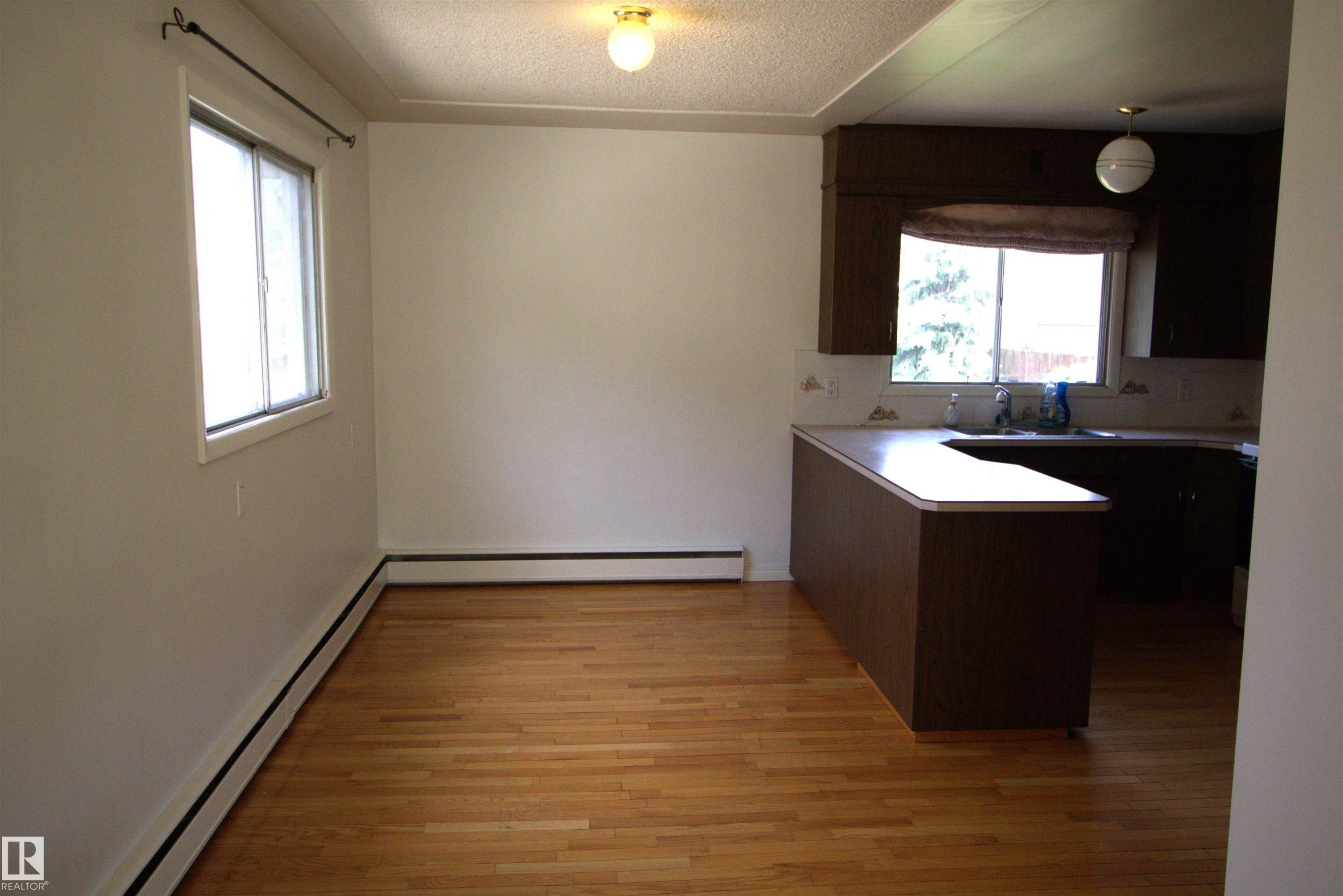 












12411 89 Street

,
Edmonton,




AB
T5B 3X1

