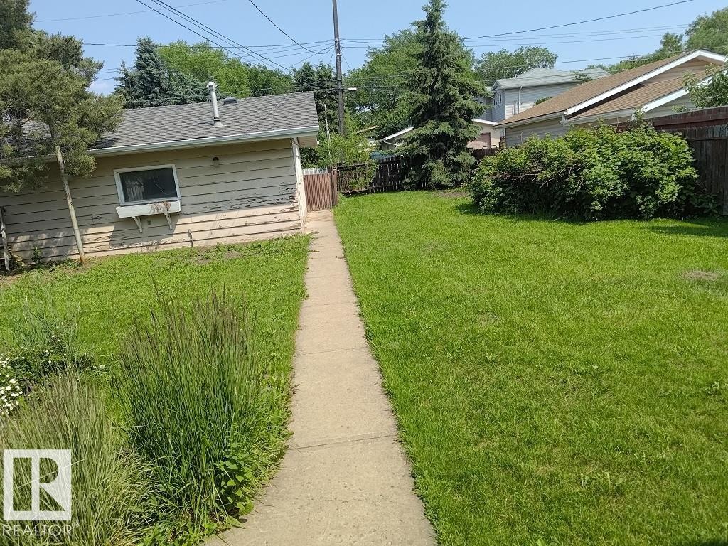












12411 89 Street

,
Edmonton,




AB
T5B 3X1

