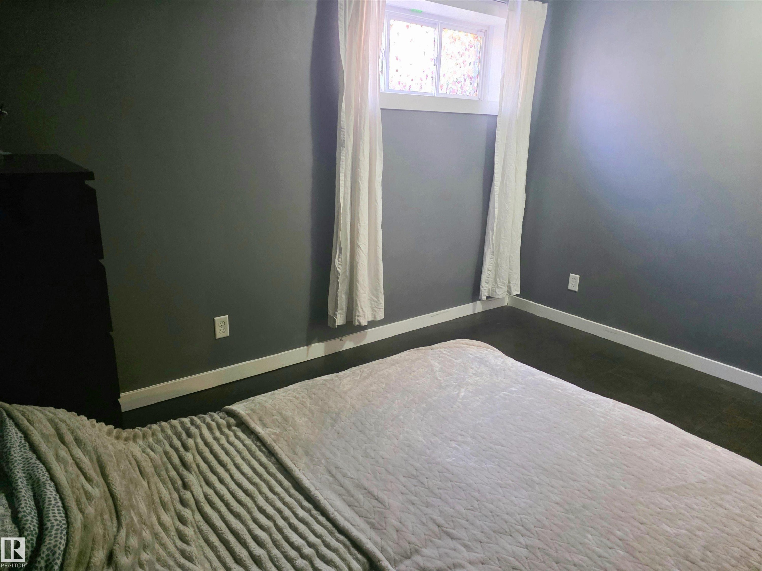 












58 CRANBERRY Bend

,
Fort Saskatchewan,




AB
T8L 0H2

