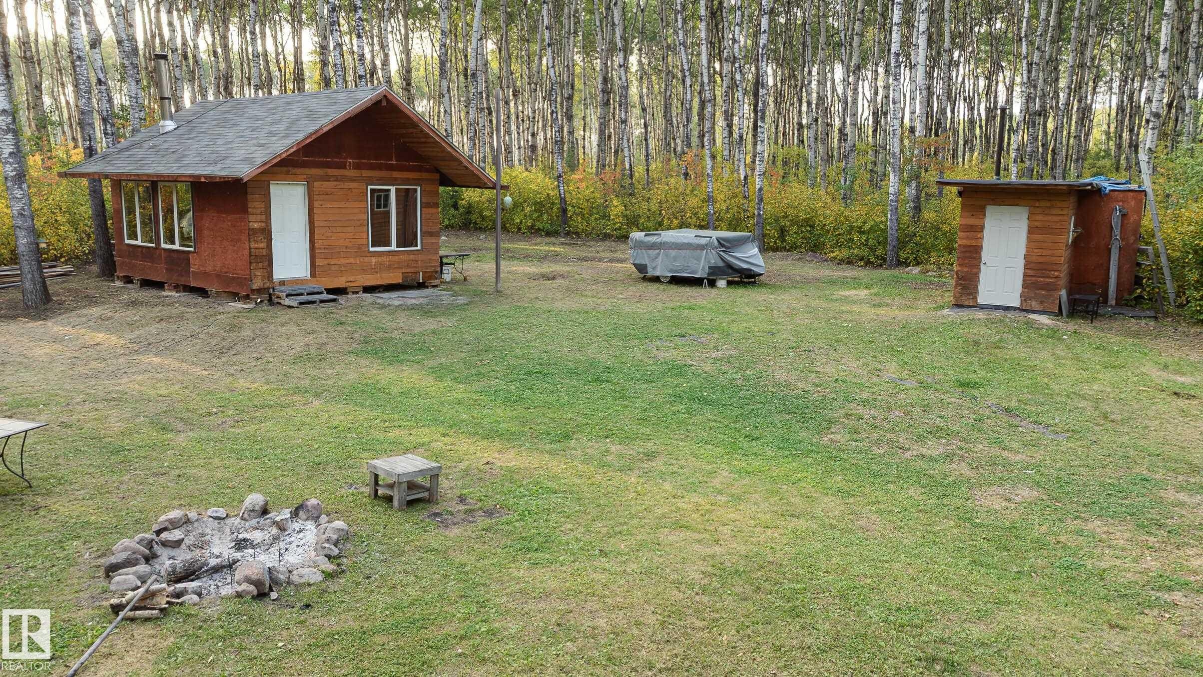 












41221 Twp Rd 620

,
Rural Bonnyville M.D.,







AB
T0A 0T0

