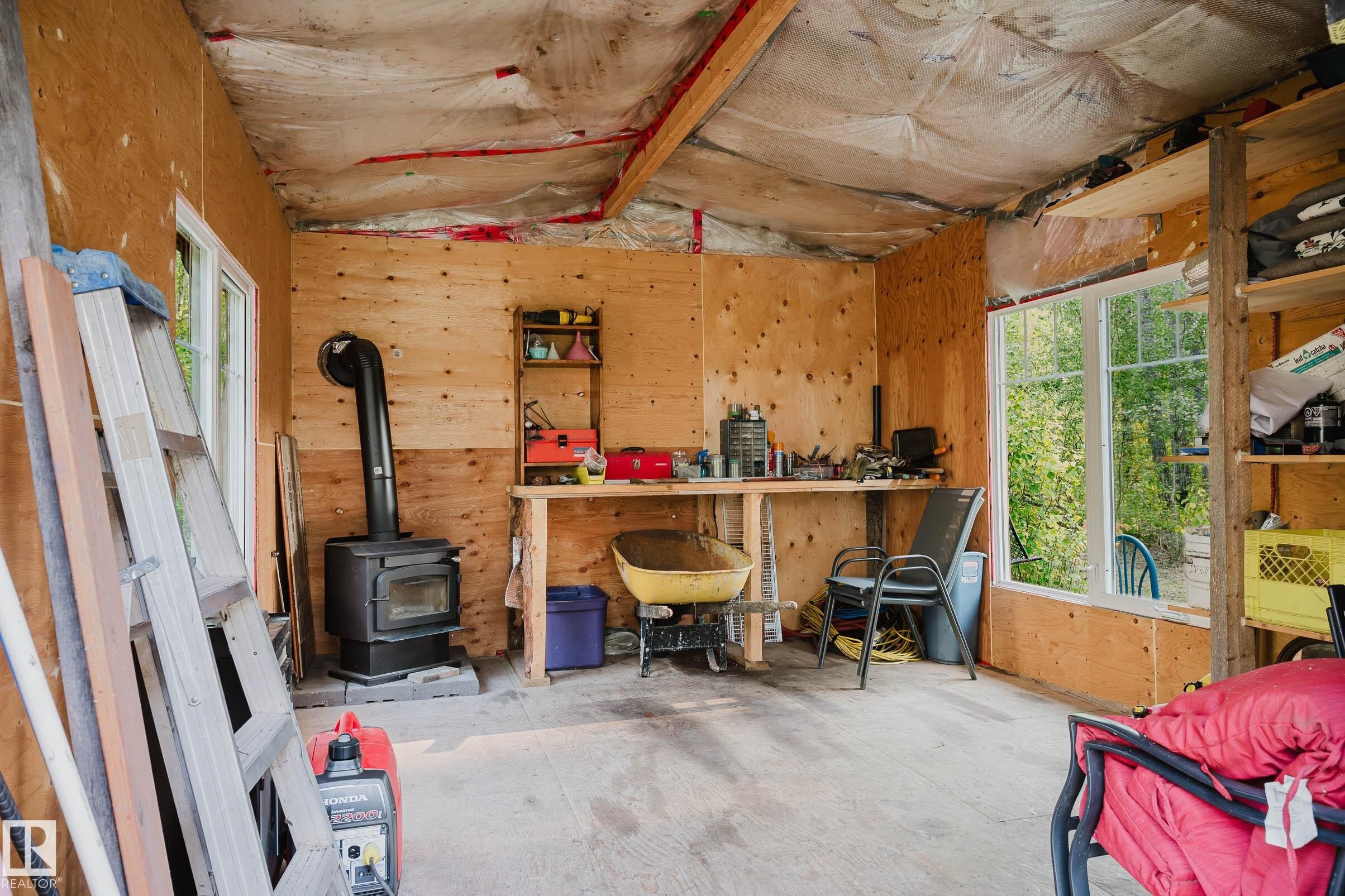 












41221 Twp Rd 620

,
Rural Bonnyville M.D.,







AB
T0A 0T0

