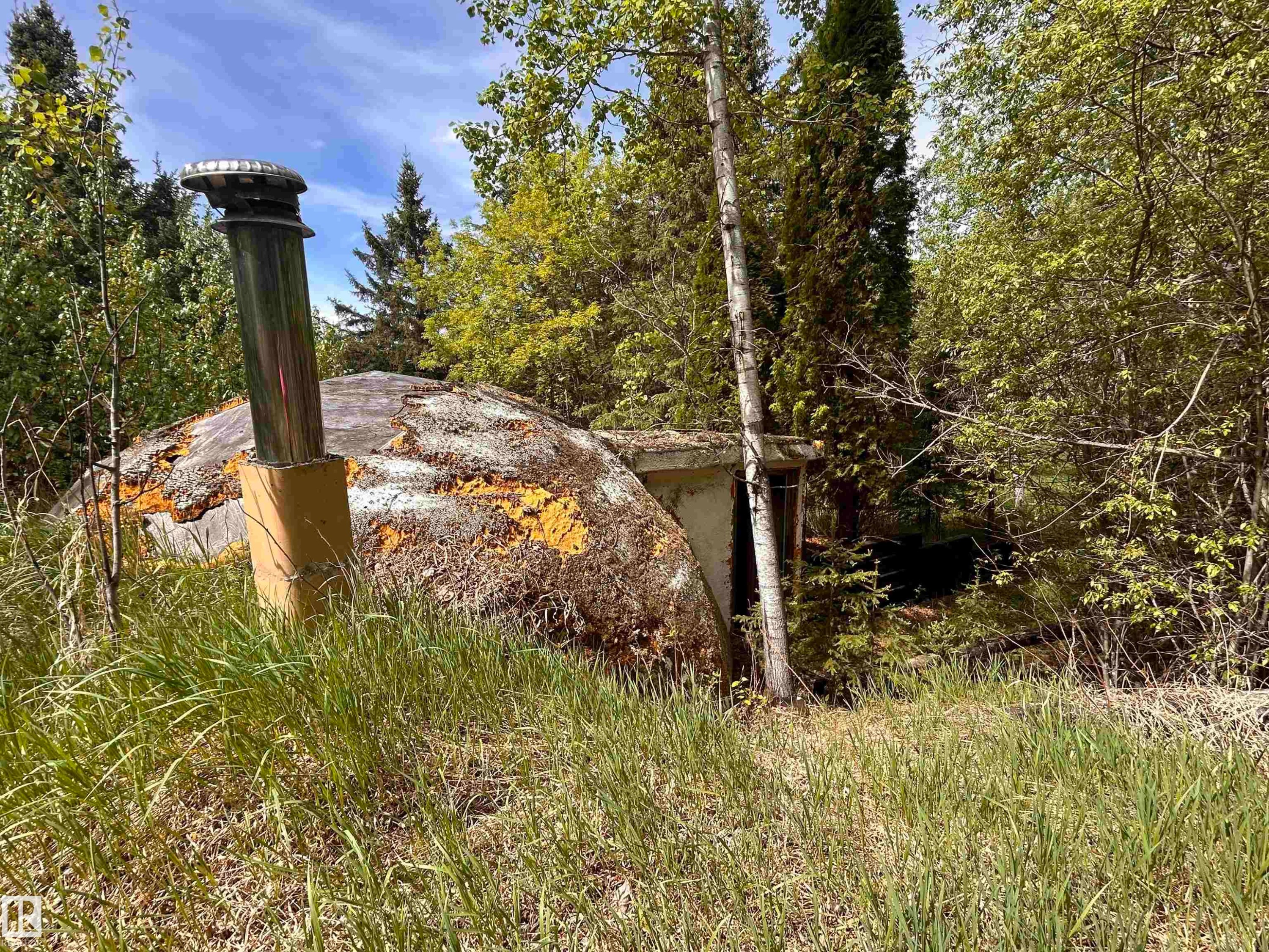 












SE-22-63-23-W4

,
Rural Athabasca County,







AB
T0G 1T0

