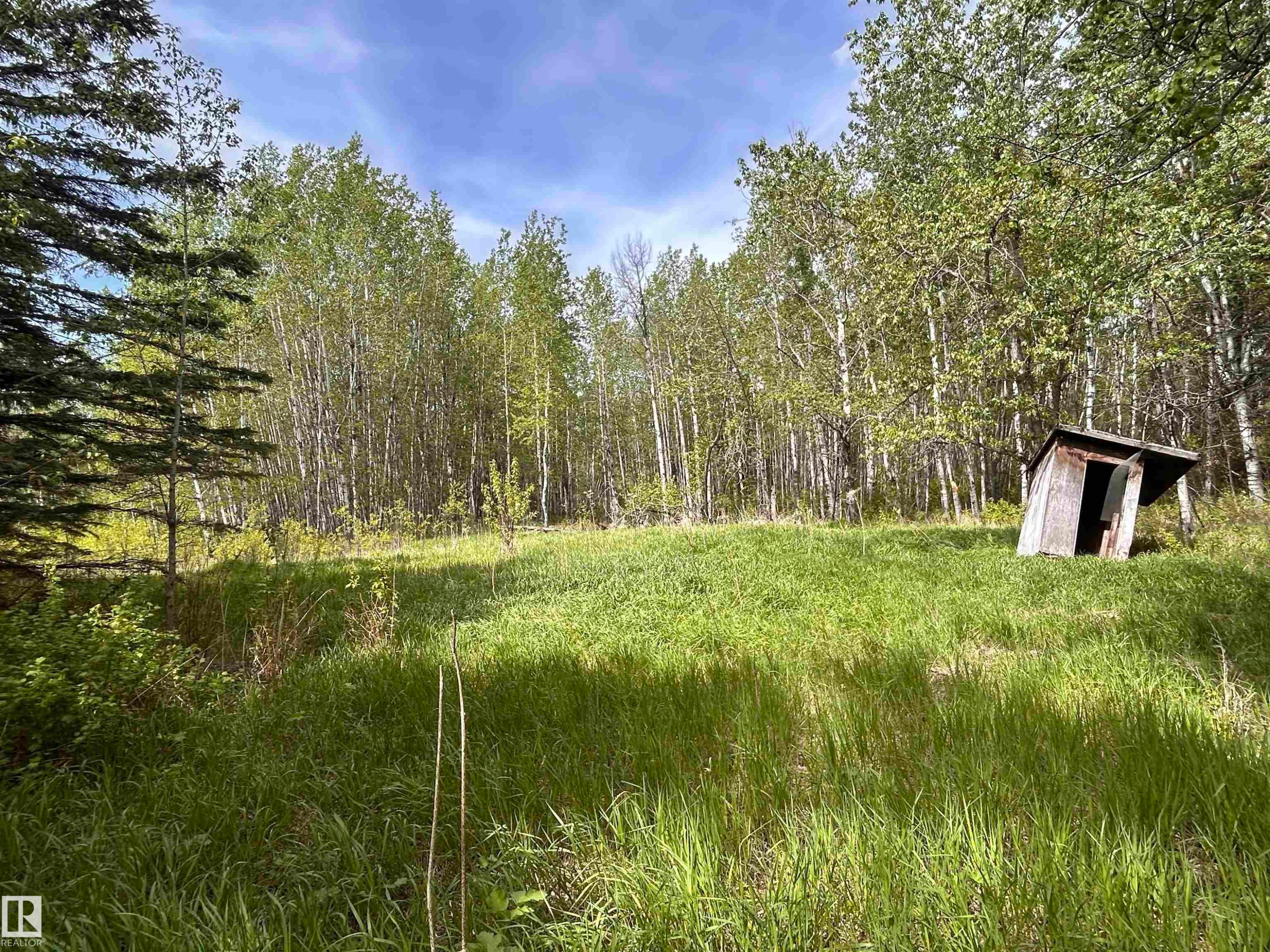 












SE-22-63-23-W4

,
Rural Athabasca County,







AB
T0G 1T0

