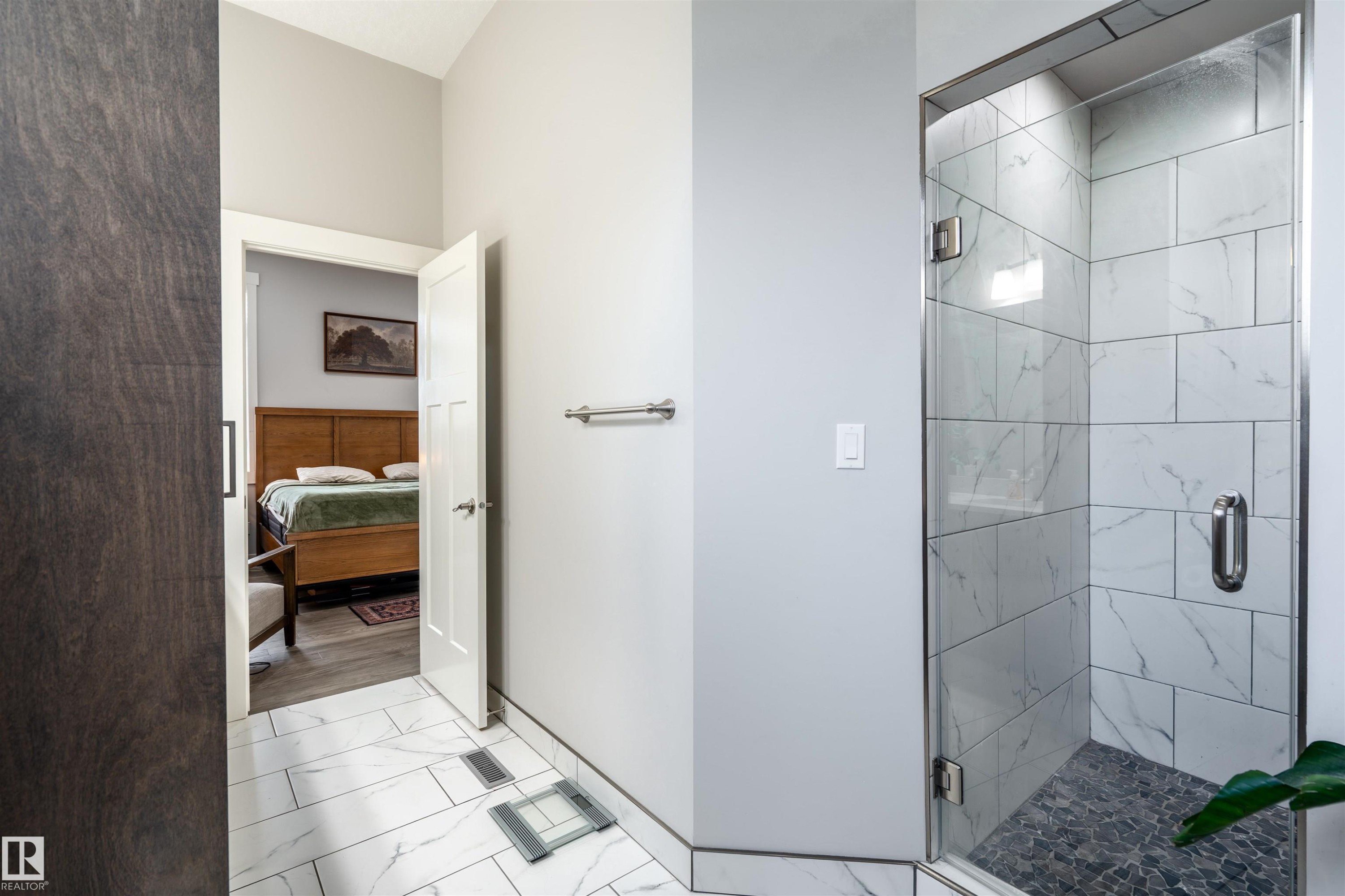 












1721 Crestview Way

,
Cold Lake,




AB
T9M 0L8

