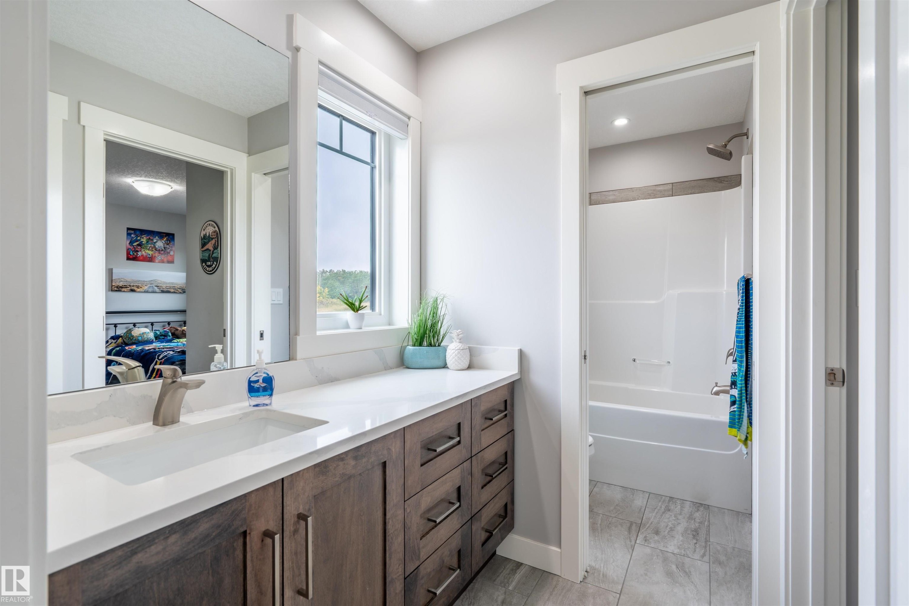 












1721 Crestview Way

,
Cold Lake,




AB
T9M 0L8

