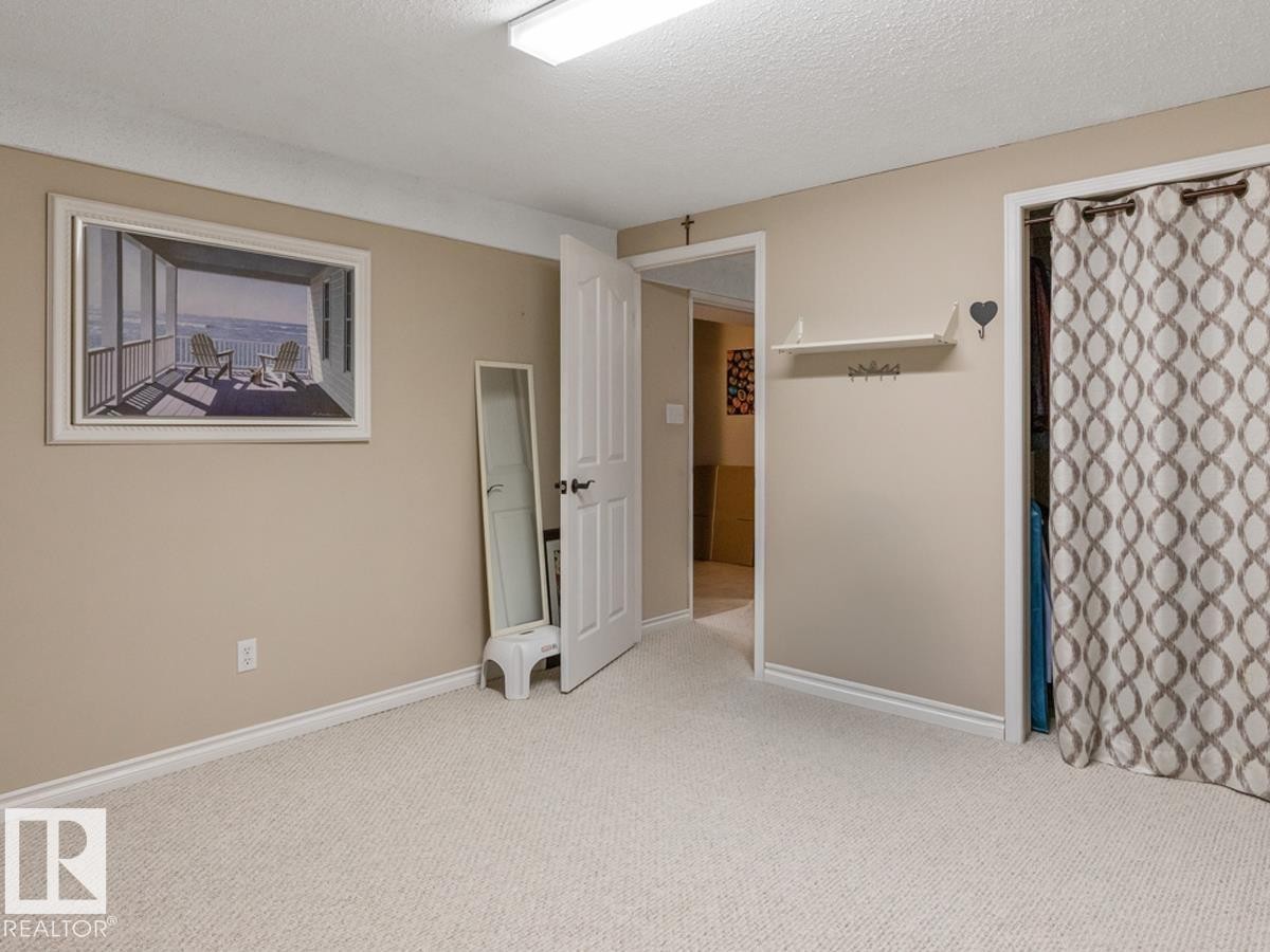 












4359 68 Street

,
Edmonton,




AB
T6K 0T7

