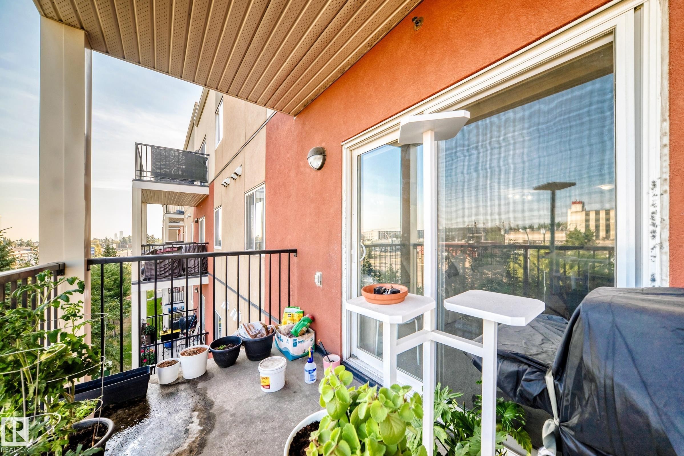 












407 9945 167 Street

,
Edmonton,




AB
T5P 0K5

