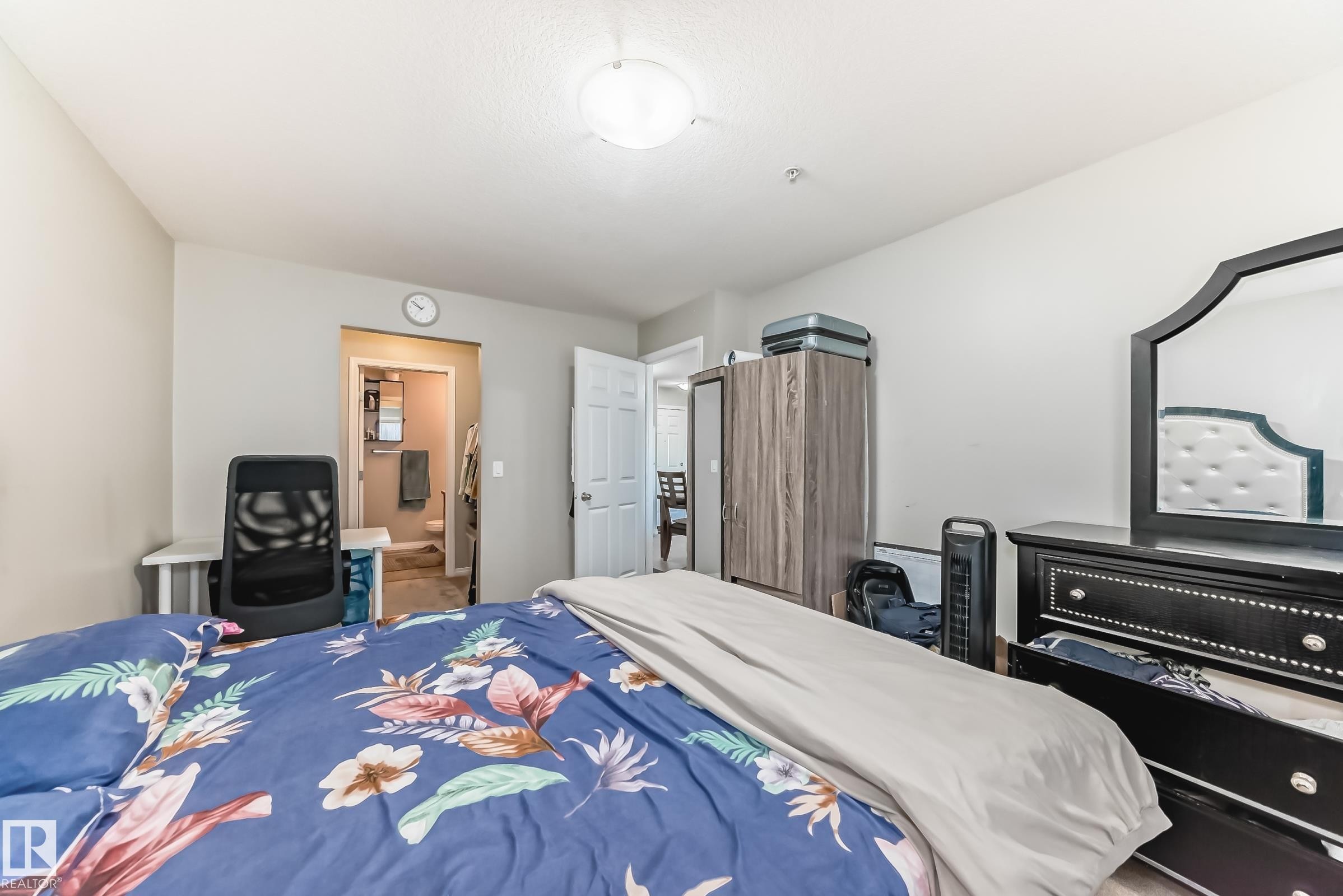 












407 9945 167 Street

,
Edmonton,




AB
T5P 0K5


