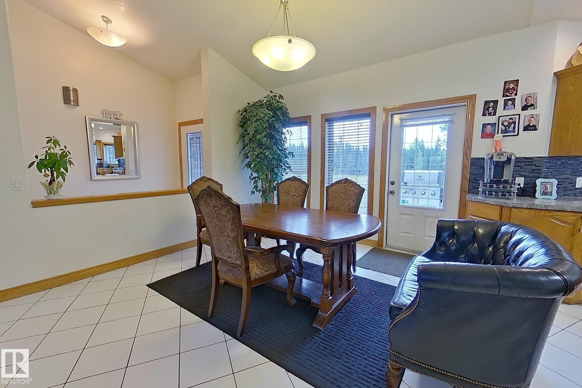 












621032 RR 234

,
Rural Athabasca County,




AB
T0G 1Z0

