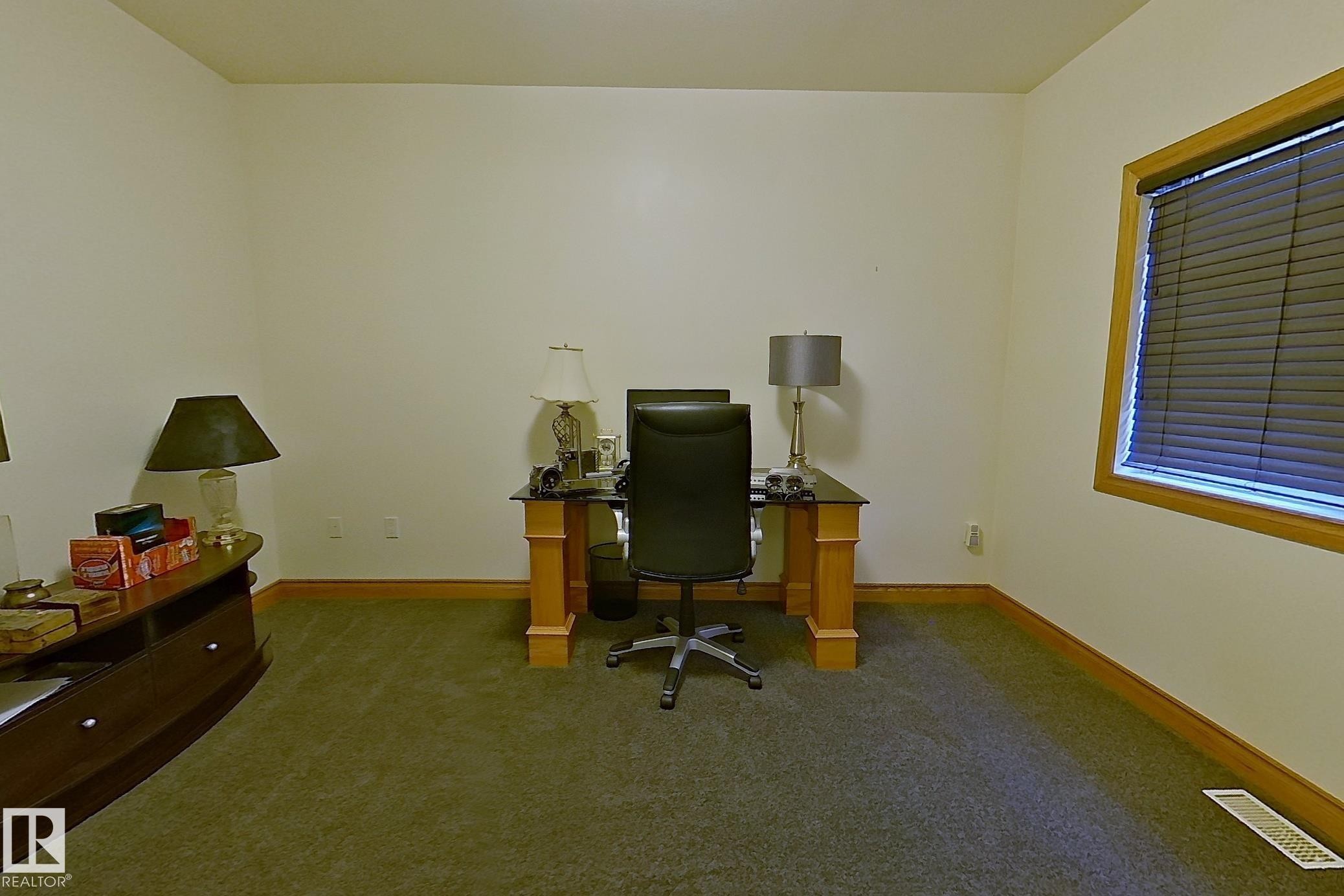 












621032 RR 234

,
Rural Athabasca County,




AB
T0G 1Z0

