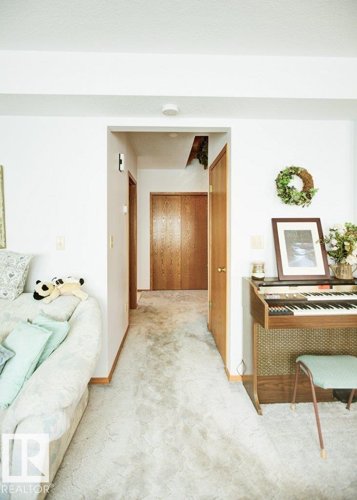 












11011 108 Avenue

,
Westlock,




AB
T7P 1A4

