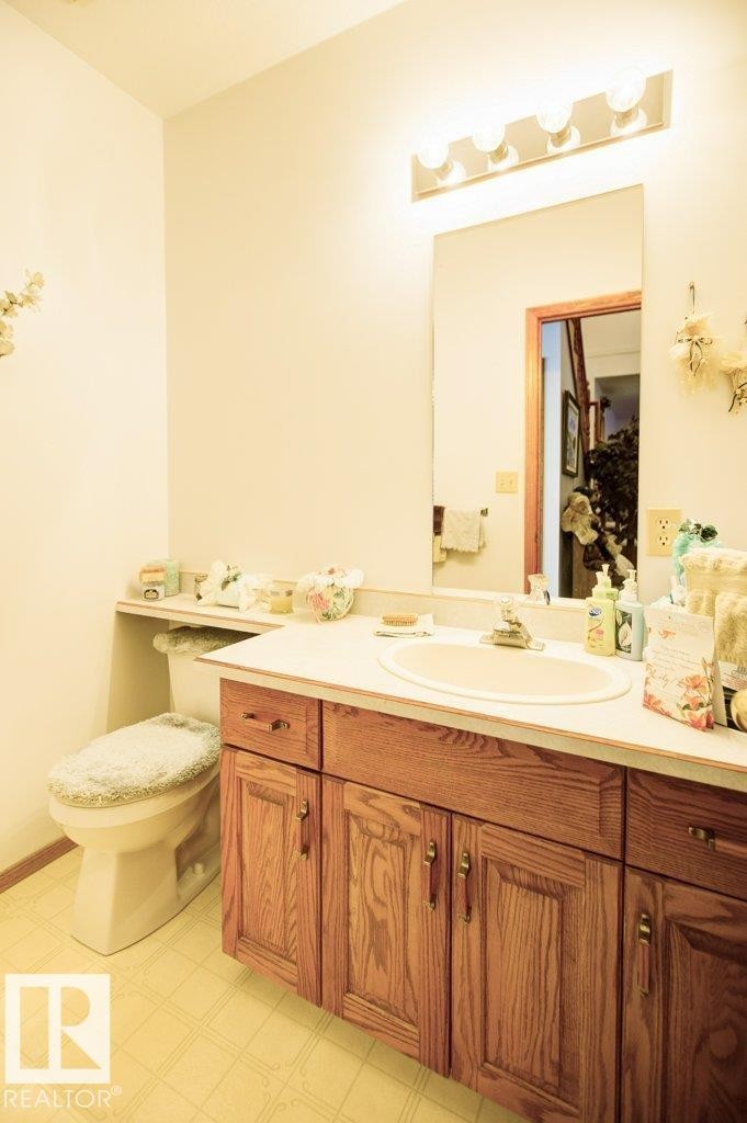 












11011 108 Avenue

,
Westlock,




AB
T7P 1A4

