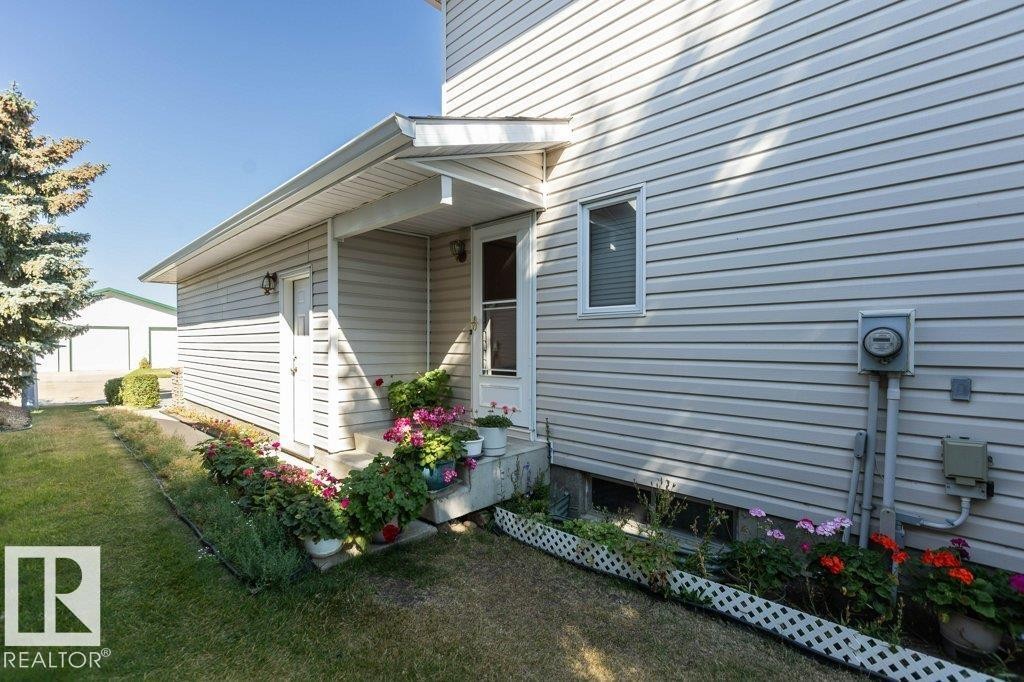 












11011 108 Avenue

,
Westlock,




AB
T7P 1A4

