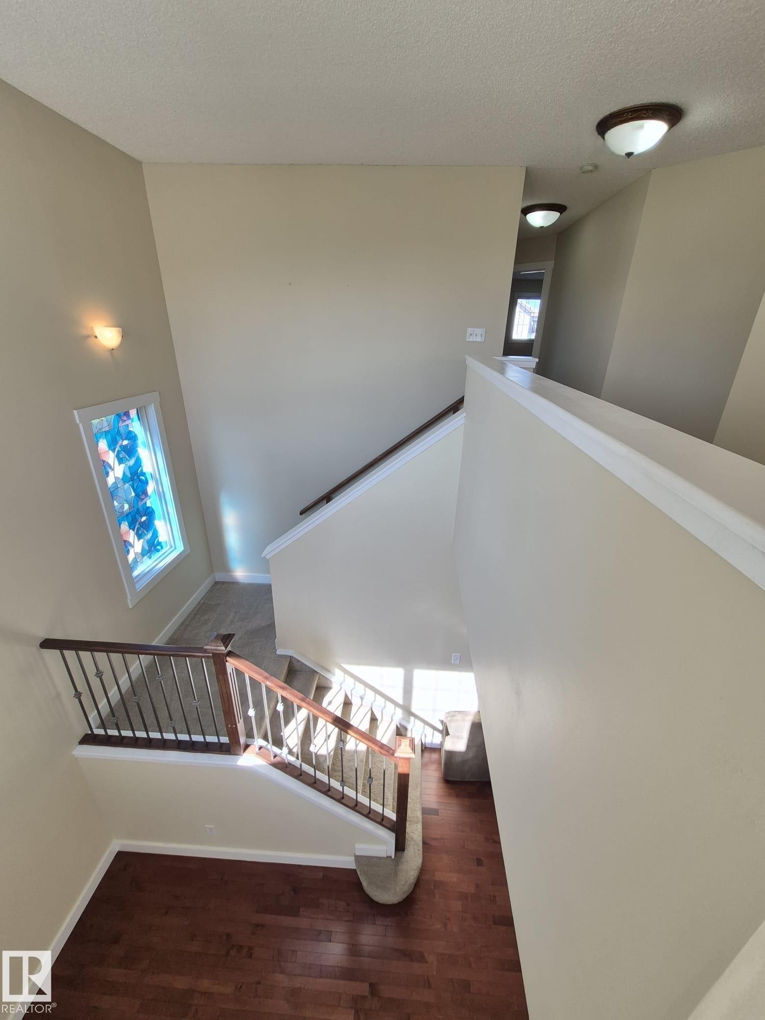 












8361 shaske Crescent

,
Edmonton,




AB
T6R 0B4

