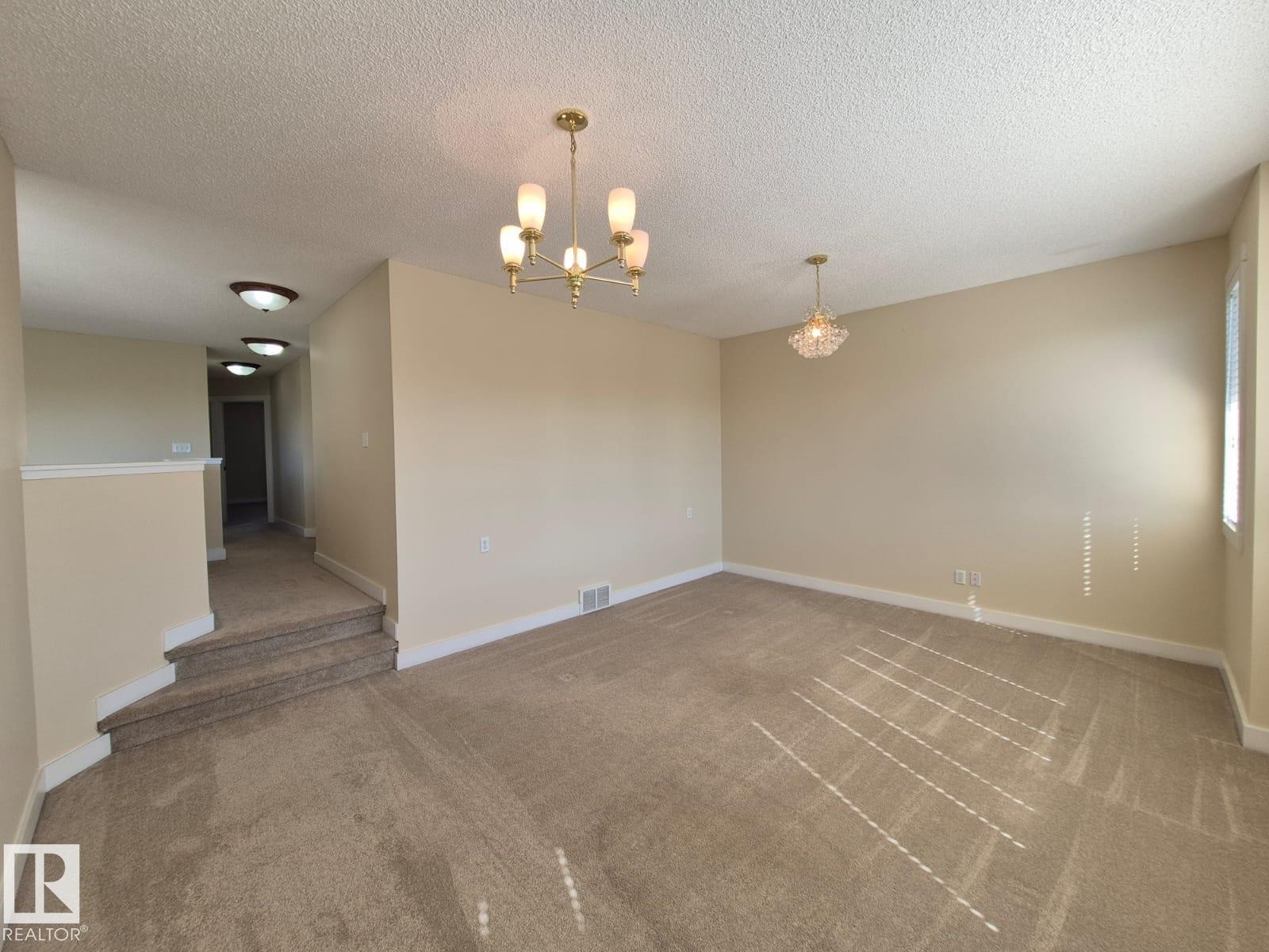 












8361 shaske Crescent

,
Edmonton,




AB
T6R 0B4

