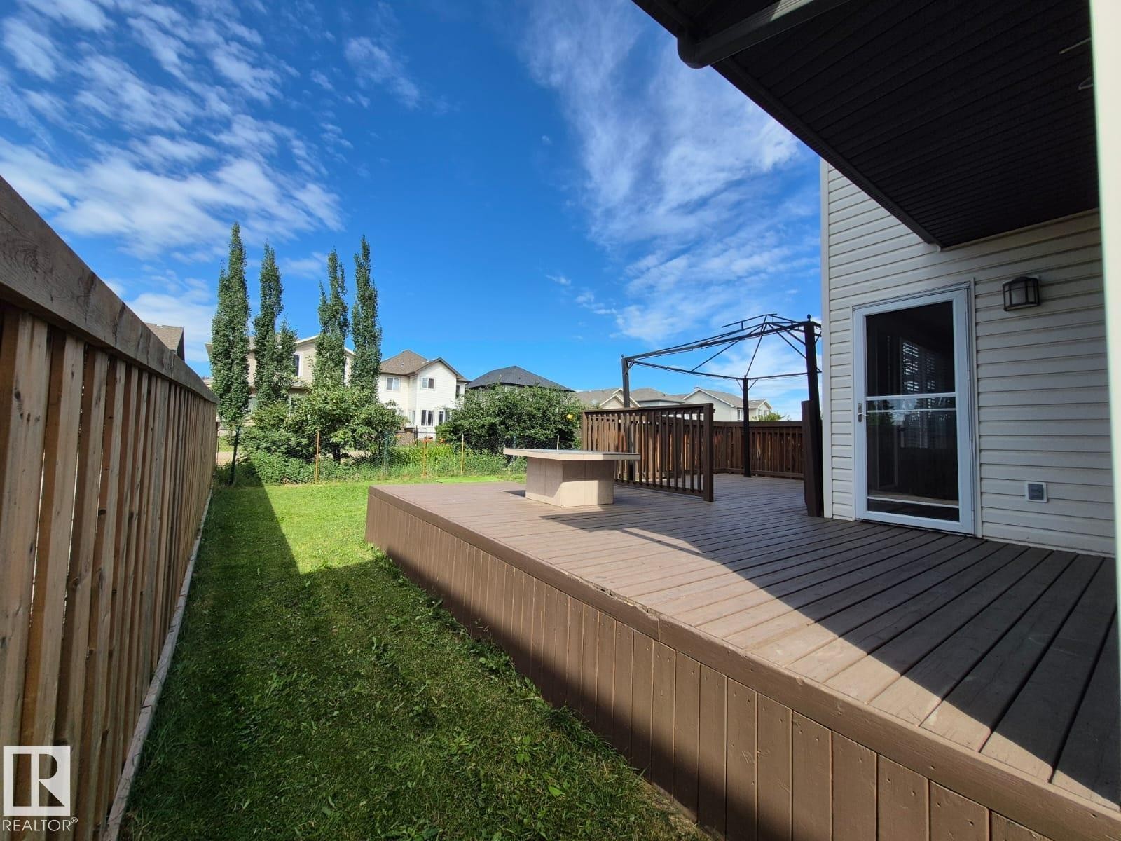 












8361 shaske Crescent

,
Edmonton,




AB
T6R 0B4

