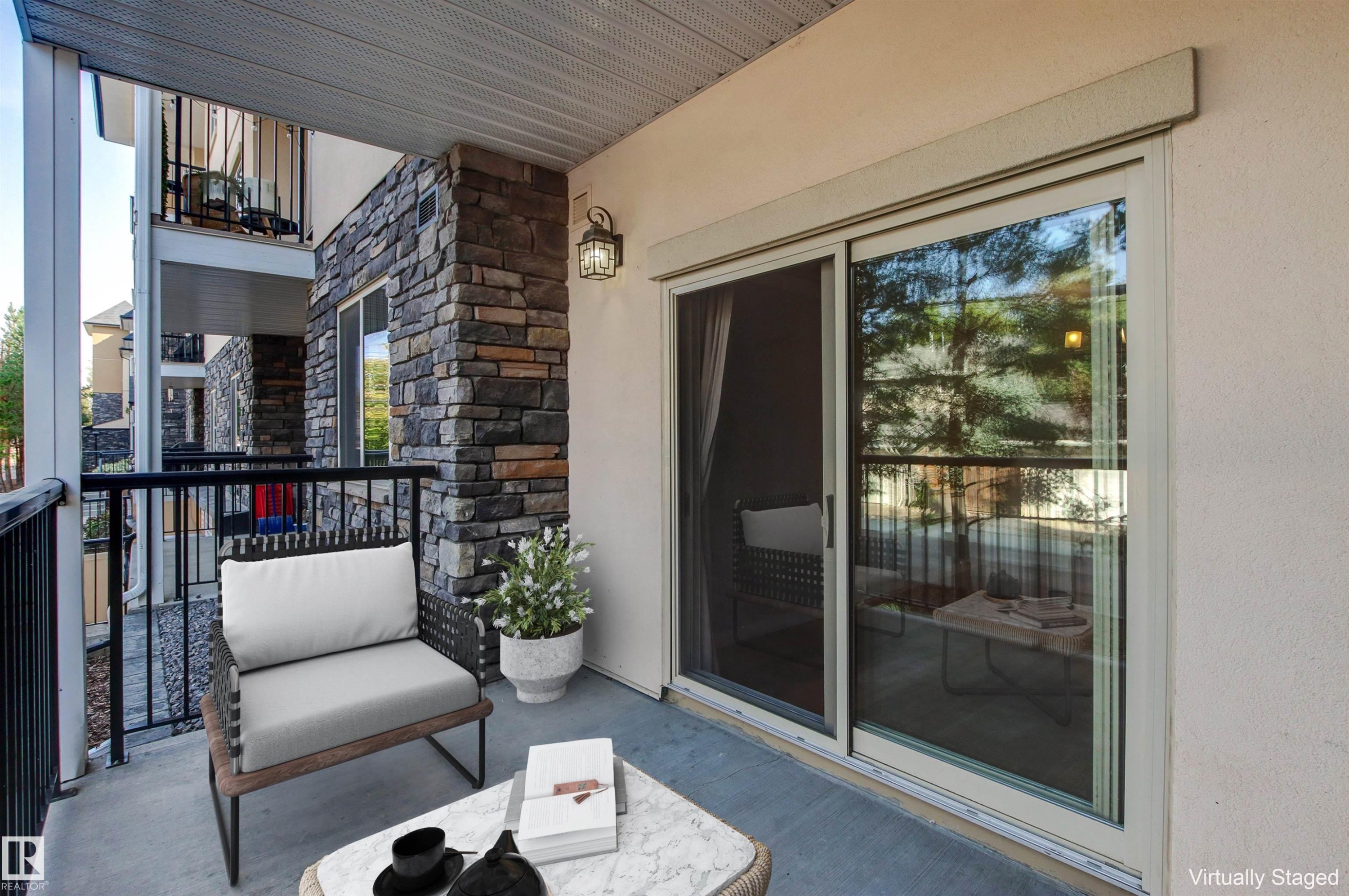 












107 8730 82 Avenue

,
Edmonton,




AB
T6C 0Z1

