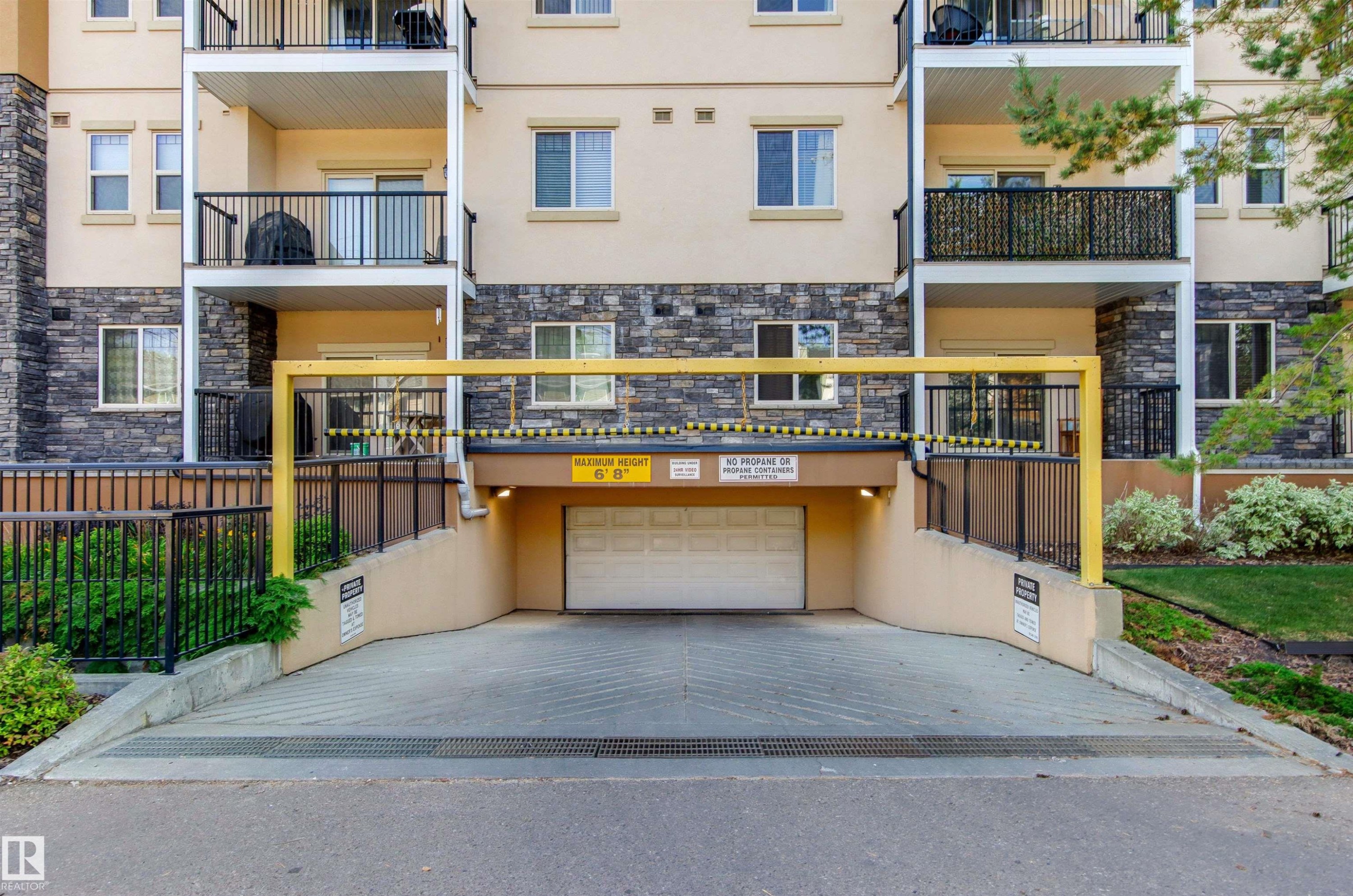 












107 8730 82 Avenue

,
Edmonton,




AB
T6C 0Z1

