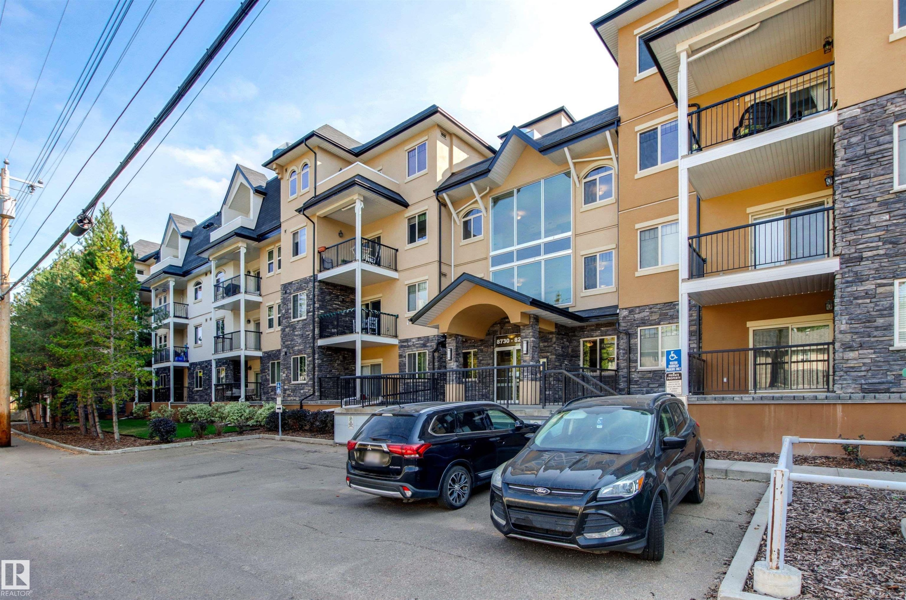 












107 8730 82 Avenue

,
Edmonton,




AB
T6C 0Z1

