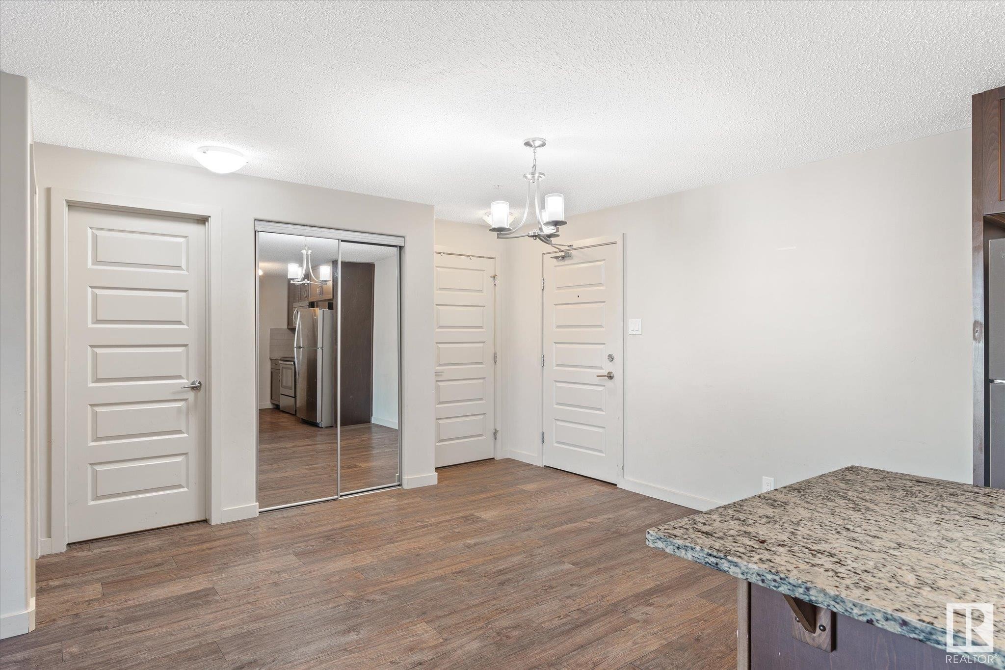 












316 4008 SAVARYN Drive

,
Edmonton,




AB
T6X 2E5

