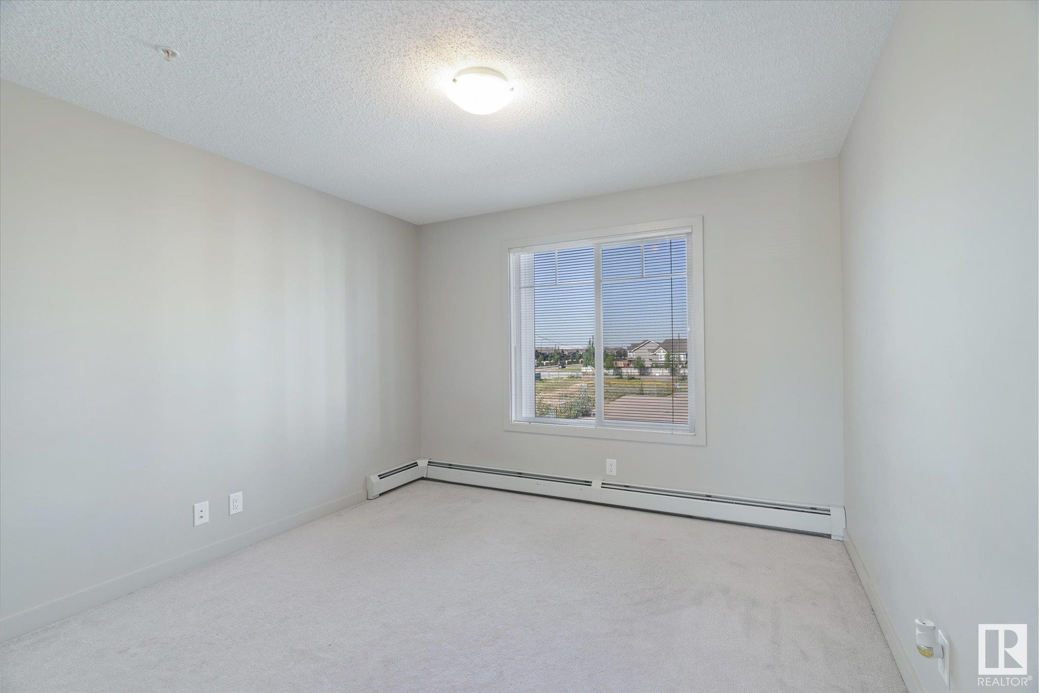 












316 4008 SAVARYN Drive

,
Edmonton,




AB
T6X 2E5

