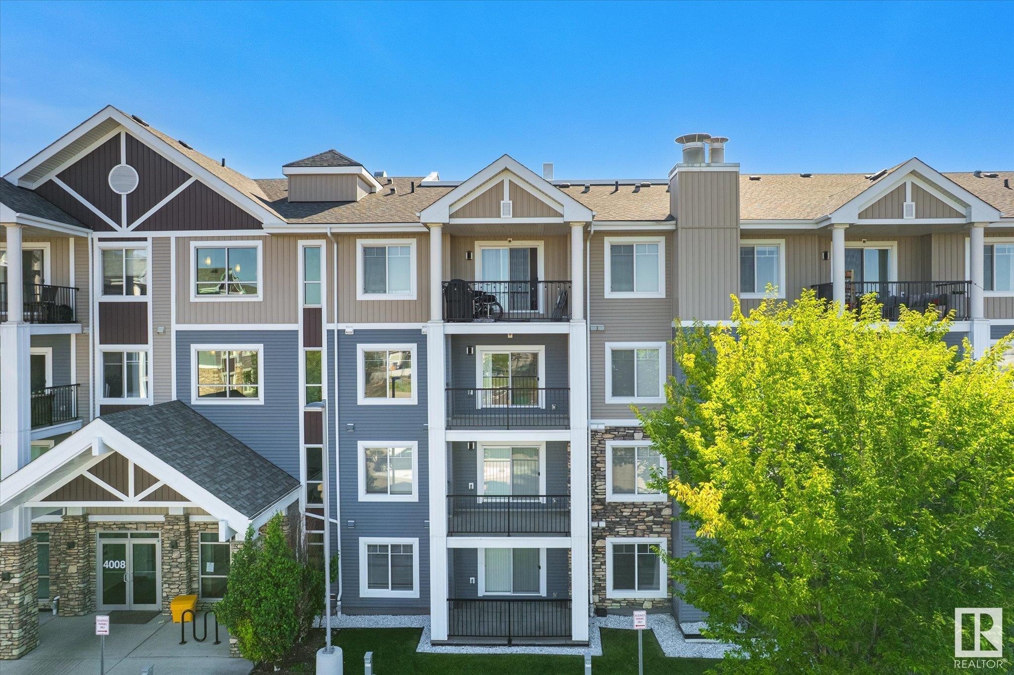 












316 4008 SAVARYN Drive

,
Edmonton,




AB
T6X 2E5


