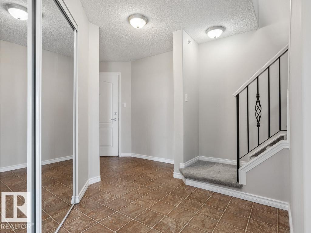 












1408 9363 Simpson Drive

,
Edmonton,




AB
T6R 0N2

