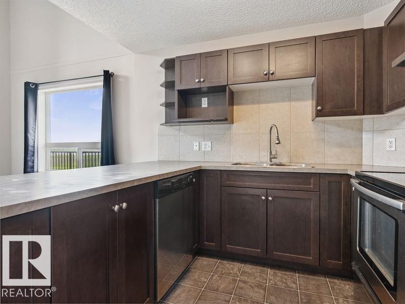 












1408 9363 Simpson Drive

,
Edmonton,




AB
T6R 0N2

