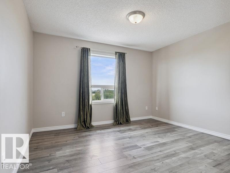 












1408 9363 Simpson Drive

,
Edmonton,




AB
T6R 0N2

