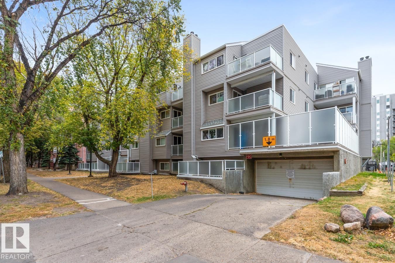 












410 10139 117 Street

,
Edmonton,




AB
T5K 2L3

