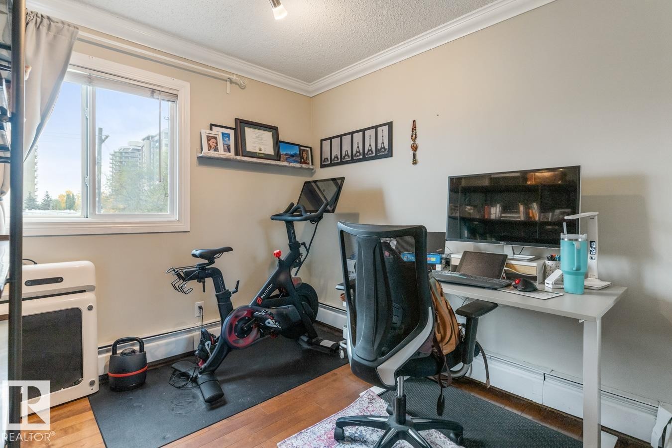 












410 10139 117 Street

,
Edmonton,




AB
T5K 2L3

