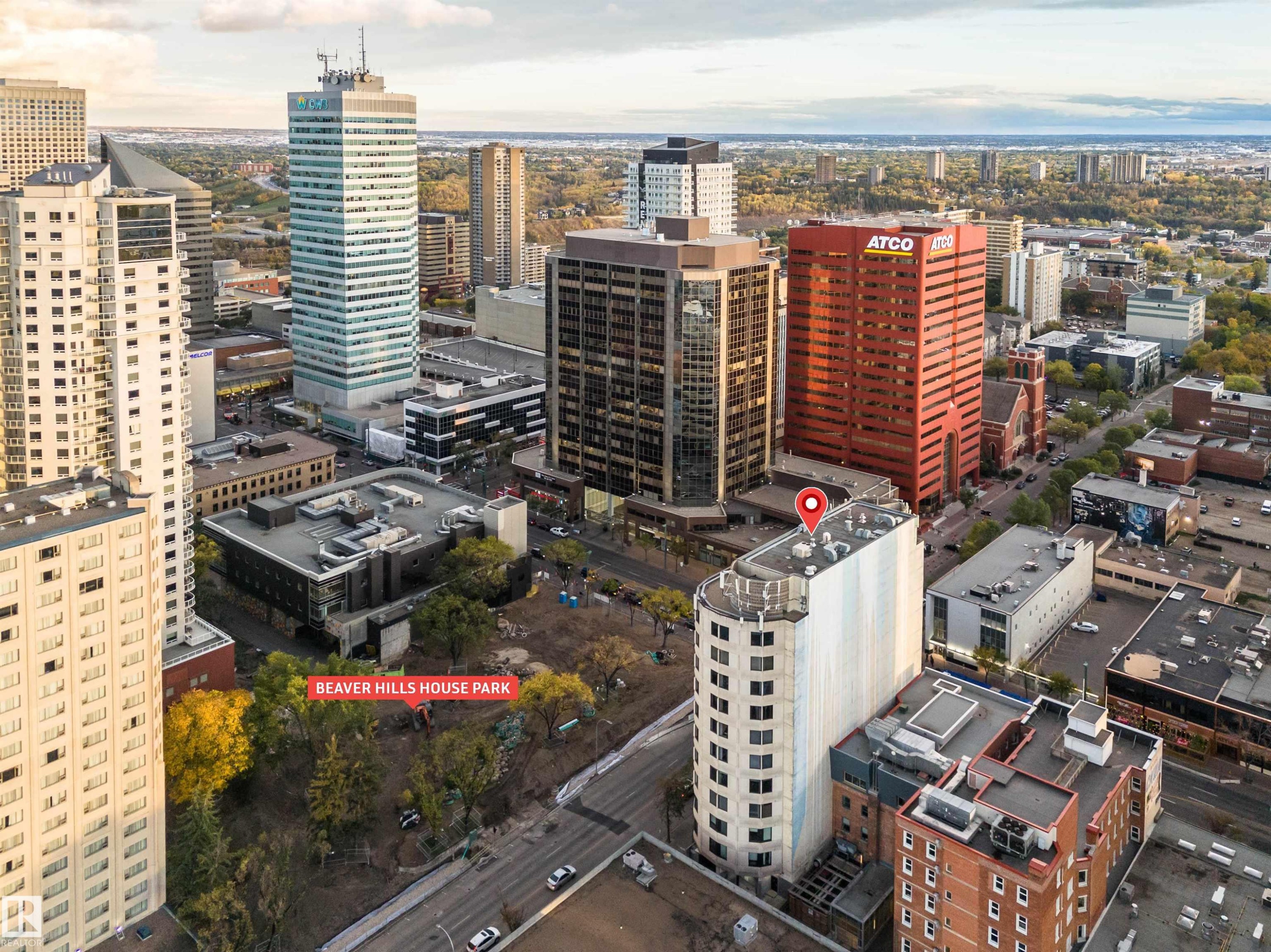












801 10106 105 Street

,
Edmonton,




AB
T5J 5E7

