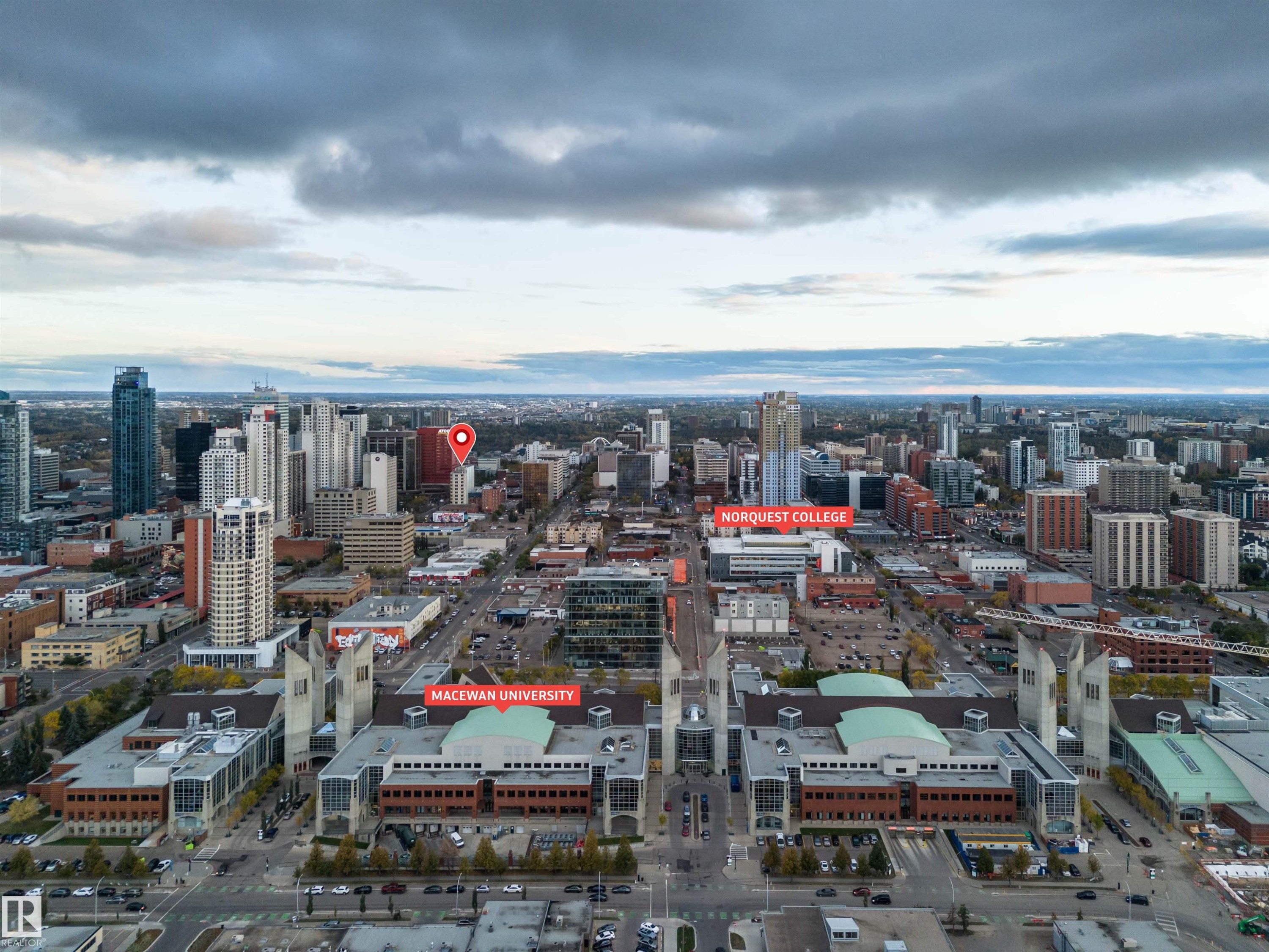 












801 10106 105 Street

,
Edmonton,




AB
T5J 5E7

