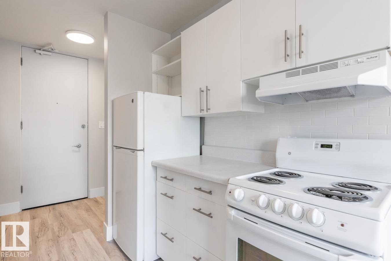 












205 10135 120 Street

,
Edmonton,




AB
T5K 2A1

