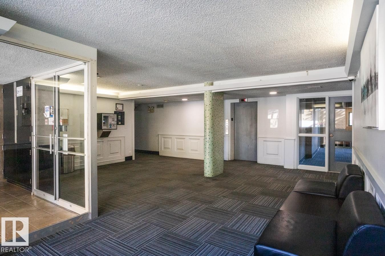 












205 10135 120 Street

,
Edmonton,




AB
T5K 2A1

