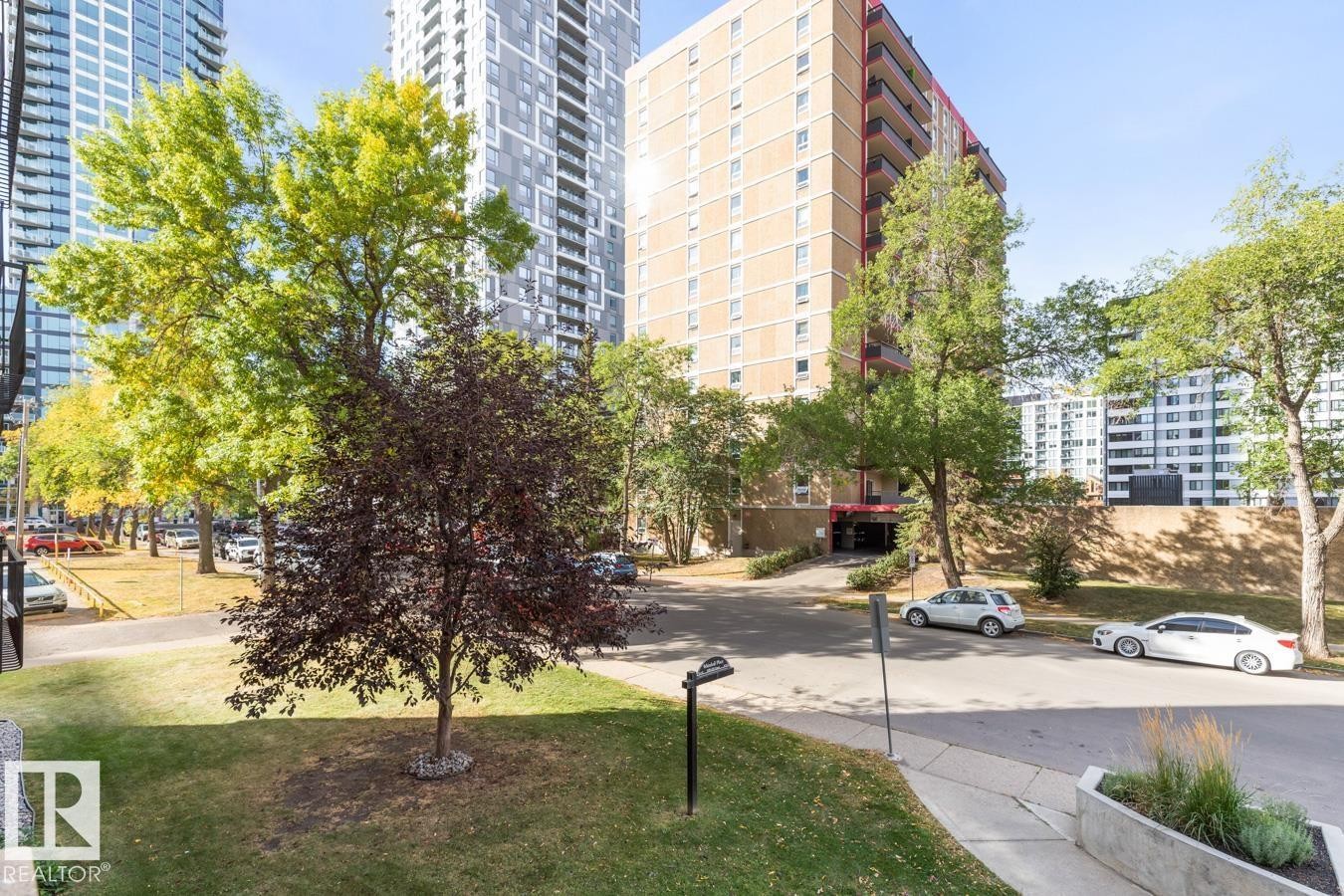 












205 10135 120 Street

,
Edmonton,




AB
T5K 2A1

