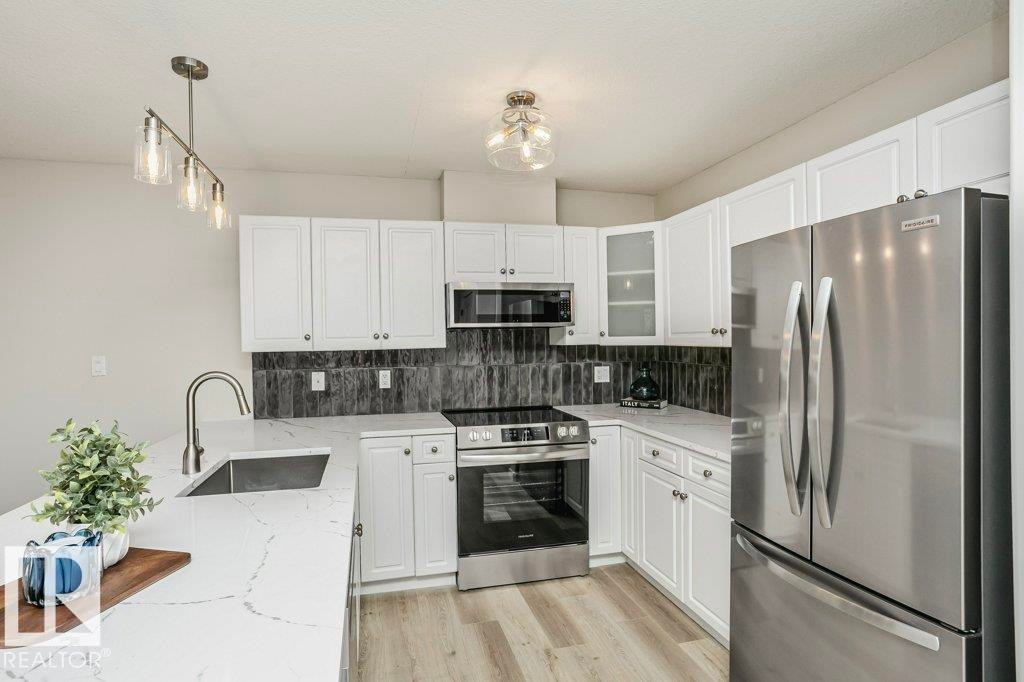 












202 278 SUDER GREENS Drive

,
Edmonton,




AB
T5T 6V6

