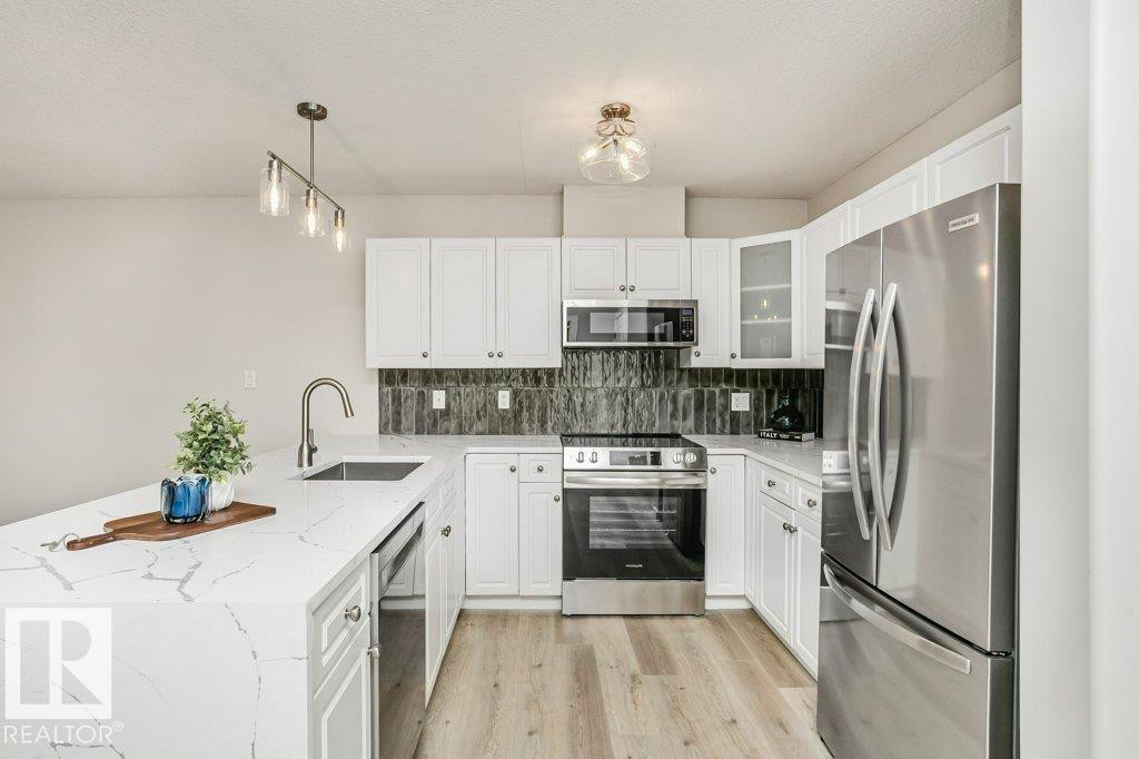 












202 278 SUDER GREENS Drive

,
Edmonton,




AB
T5T 6V6

