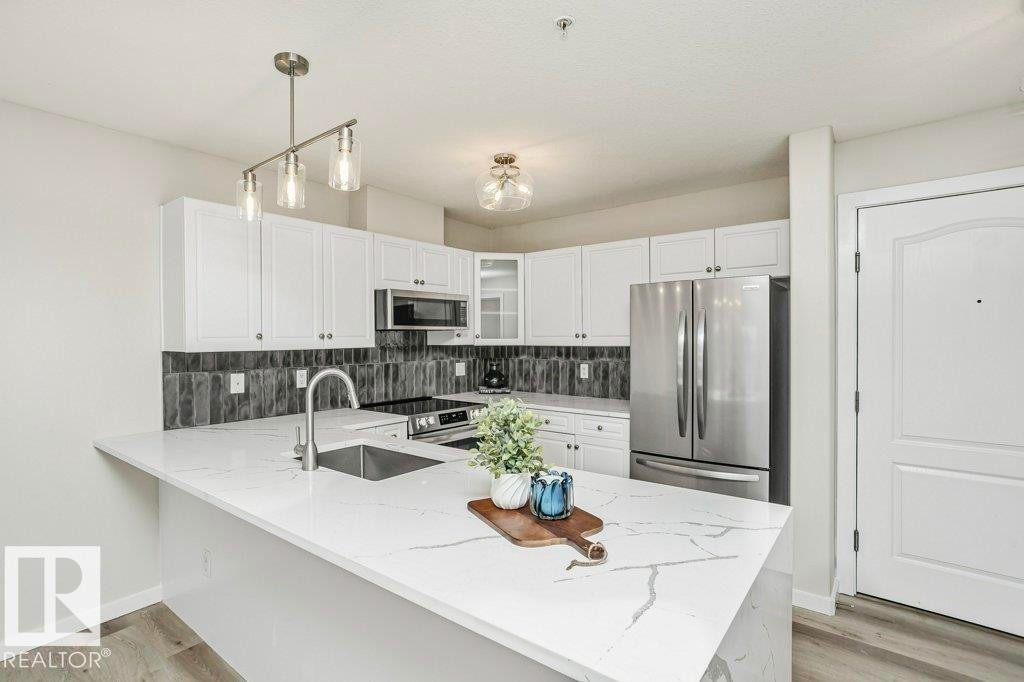 












202 278 SUDER GREENS Drive

,
Edmonton,




AB
T5T 6V6

