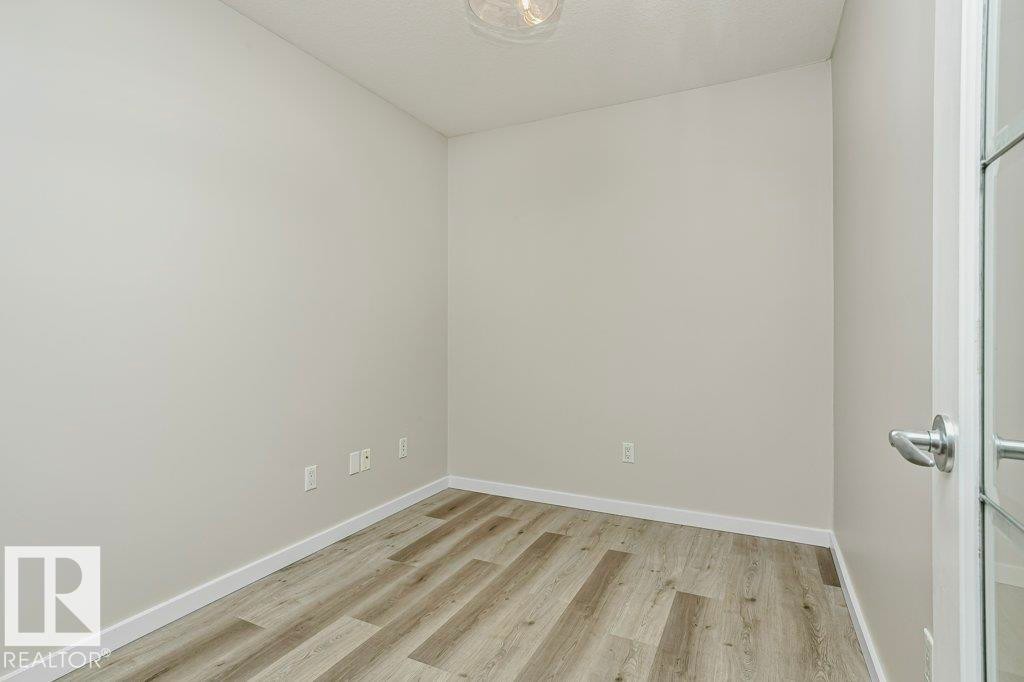 












202 278 SUDER GREENS Drive

,
Edmonton,




AB
T5T 6V6

