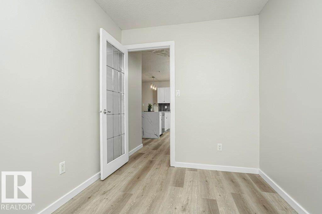 












202 278 SUDER GREENS Drive

,
Edmonton,




AB
T5T 6V6

