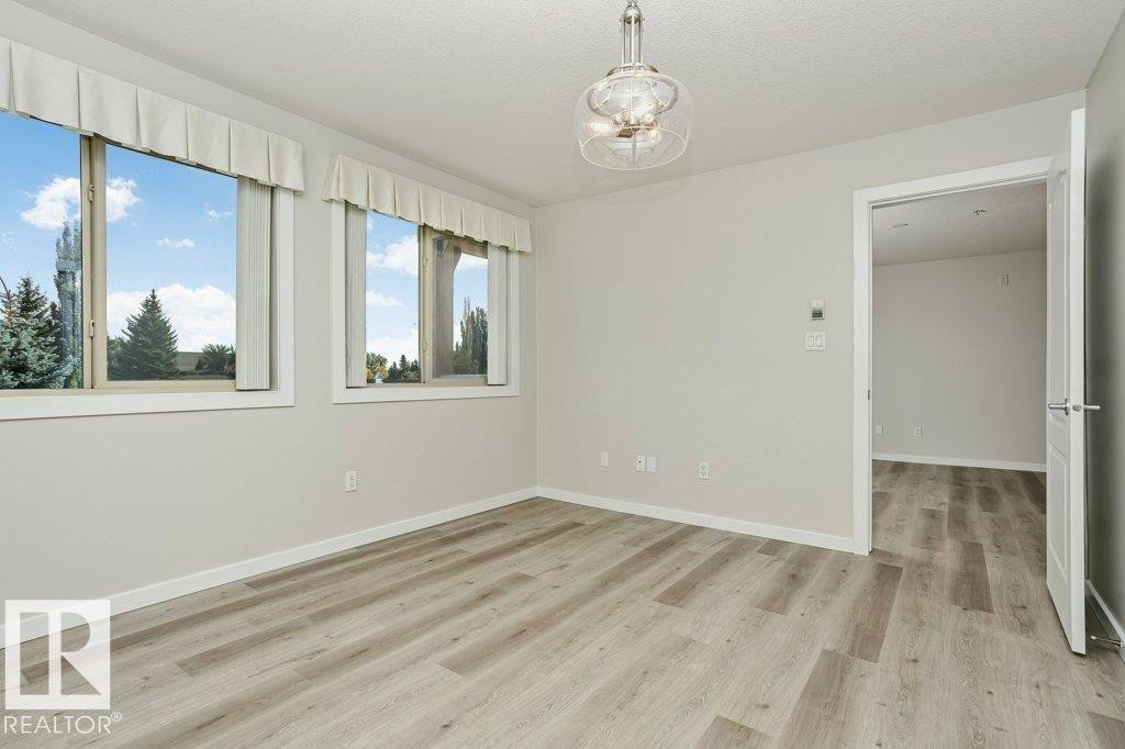 












202 278 SUDER GREENS Drive

,
Edmonton,




AB
T5T 6V6

