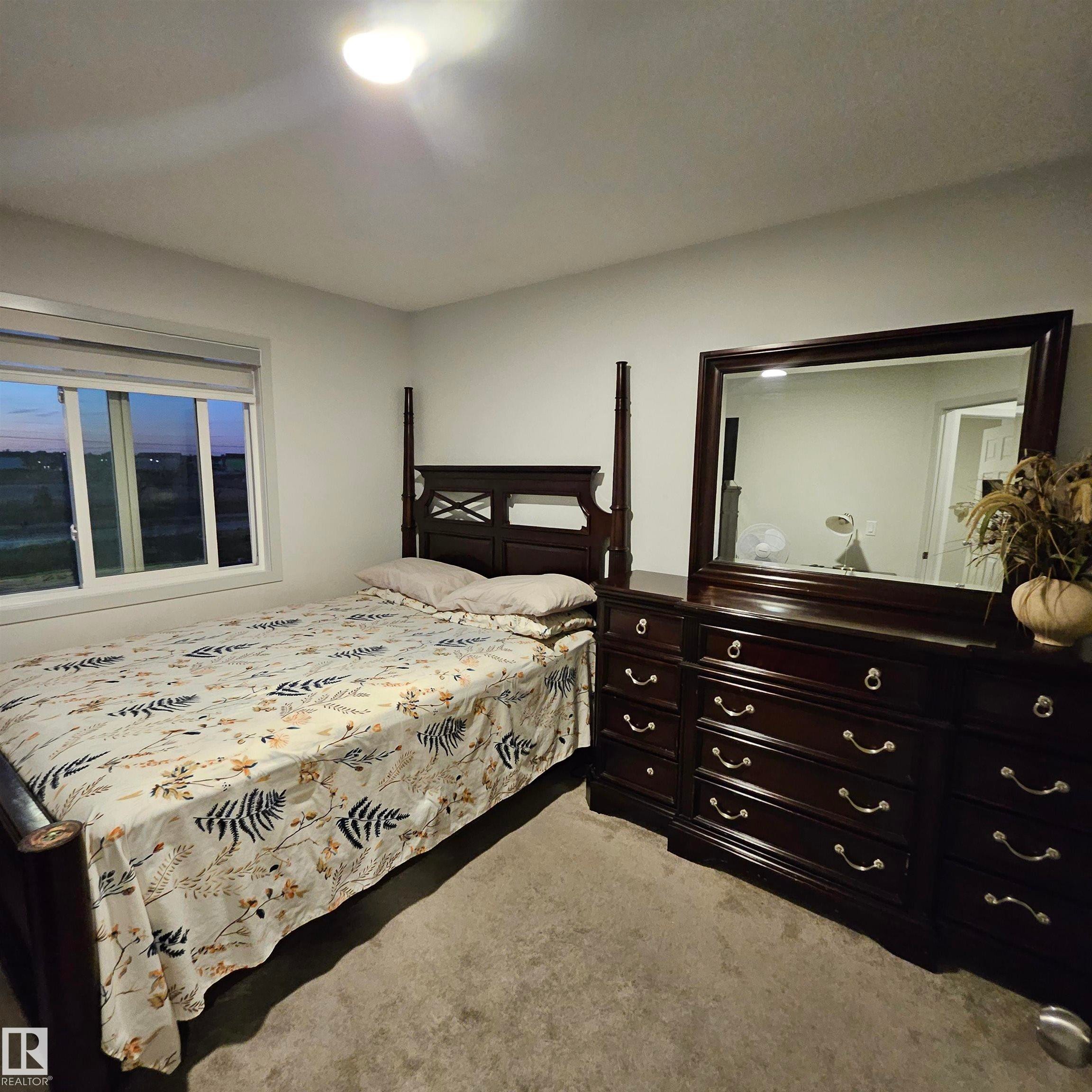 












19122 22A Avenue

,
Edmonton,




AB
T6M 1R2

