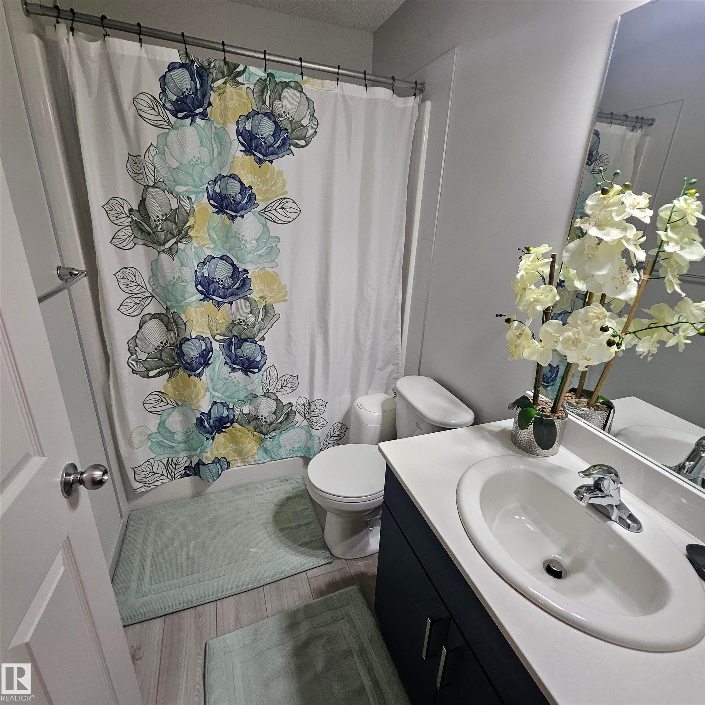 












19122 22A Avenue

,
Edmonton,




AB
T6M 1R2

