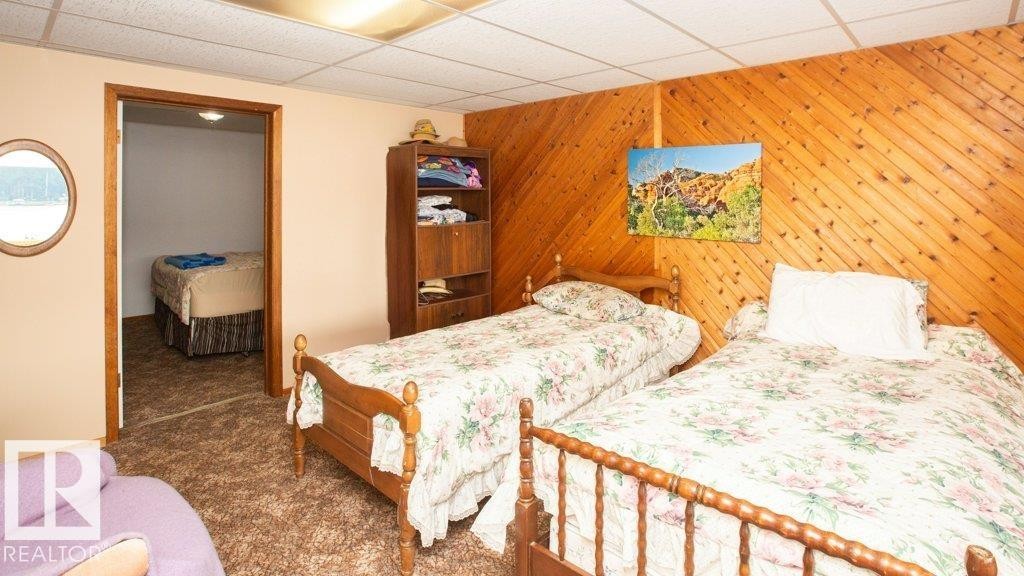 












16 Maple Cresent

,
Rural Westlock County,




AB
T0G 1H0

